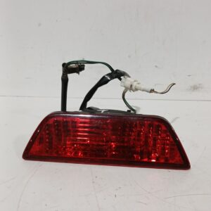 piloto_trasero_central_3657070l0_suzuki_sx4_s_cross_jy_1_4_t_allgrip_akk_414