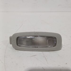 luz_interior_3621061m00_suzuki_sx4_s_cross_jy_1_4_t_allgrip_akk_414