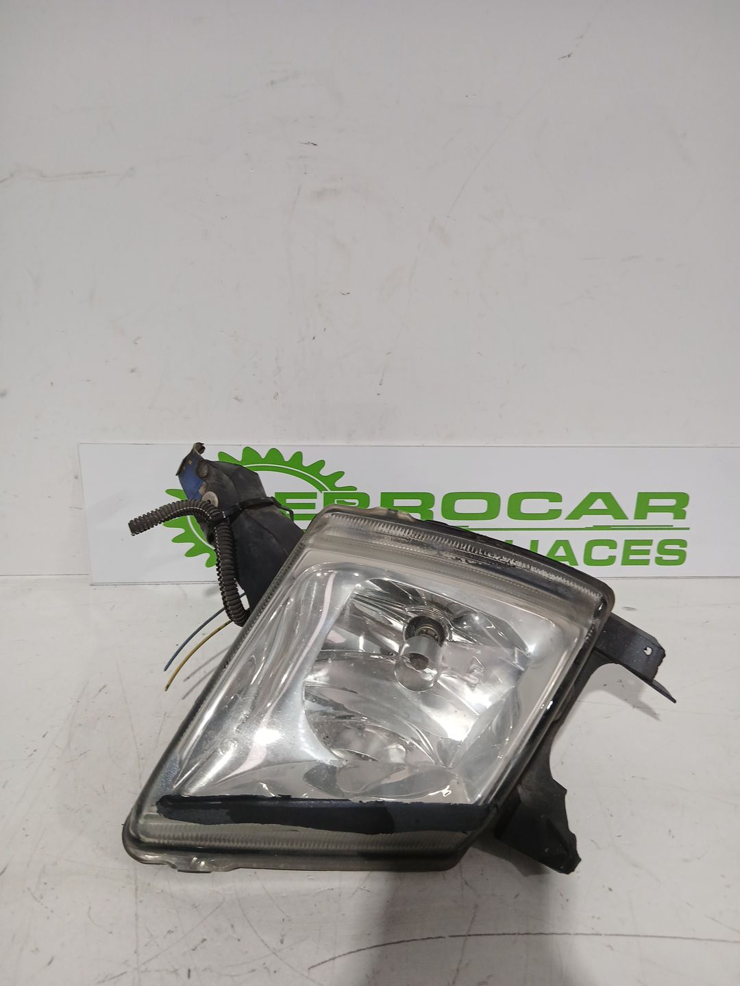 faro_antiniebla_derecho_620636_peugeot_407_6d_1_6_hdi_110_6d9hzc_6d9hyc