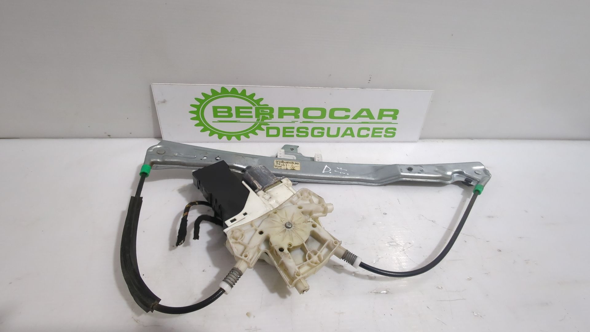 elevalunas_delantero_izquierdo_9221q6_peugeot_407_6d_1_6_hdi_110_6d9hzc_6d9hyc