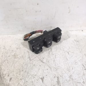 mando_elevalunas_delantero_izquierdo_93570_2e000_hyundai_tucson_jm_2_0_crdi