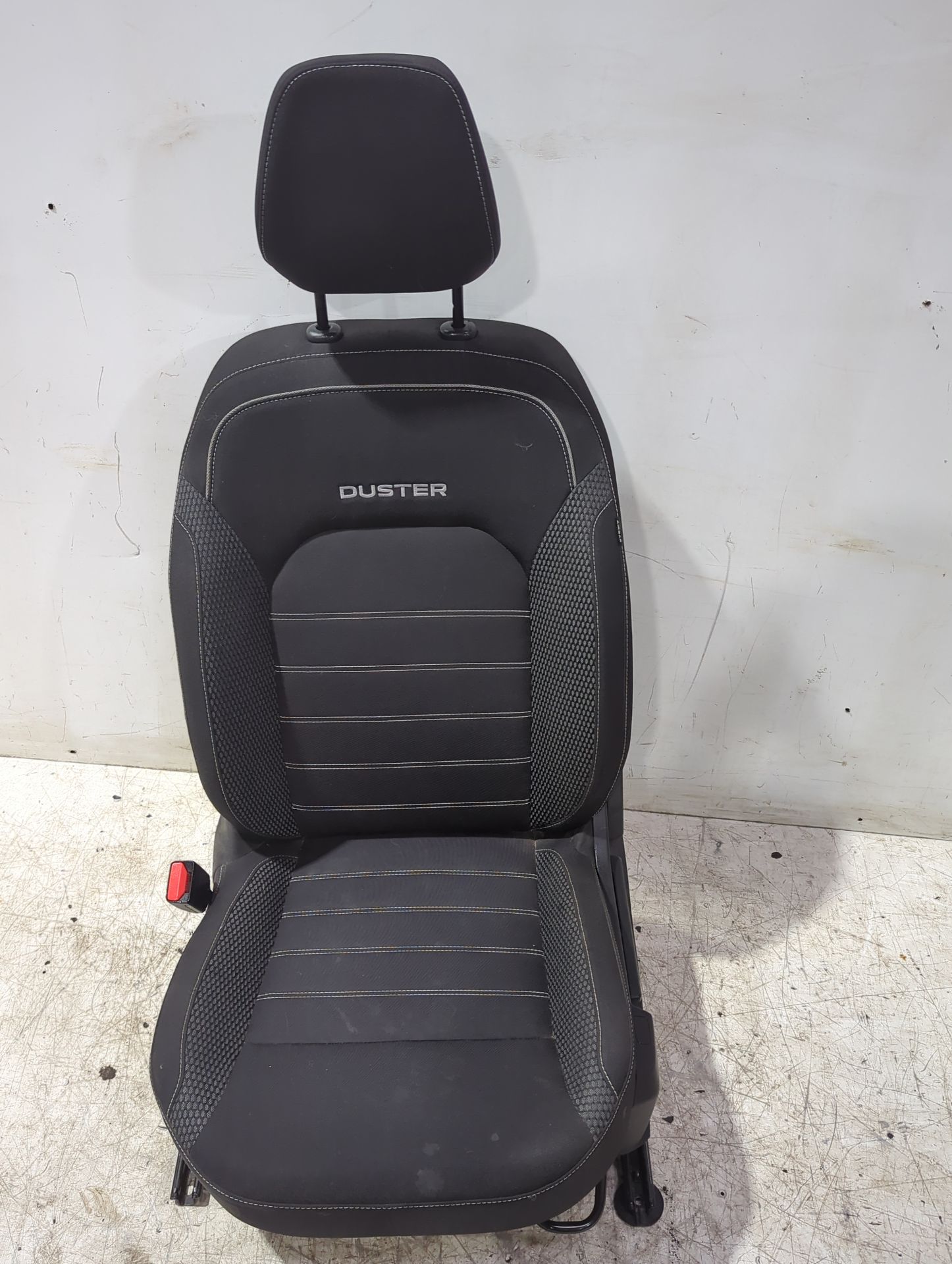 asiento_delantero_izquierdo_dacia_duster_hm_1_0_tce_90