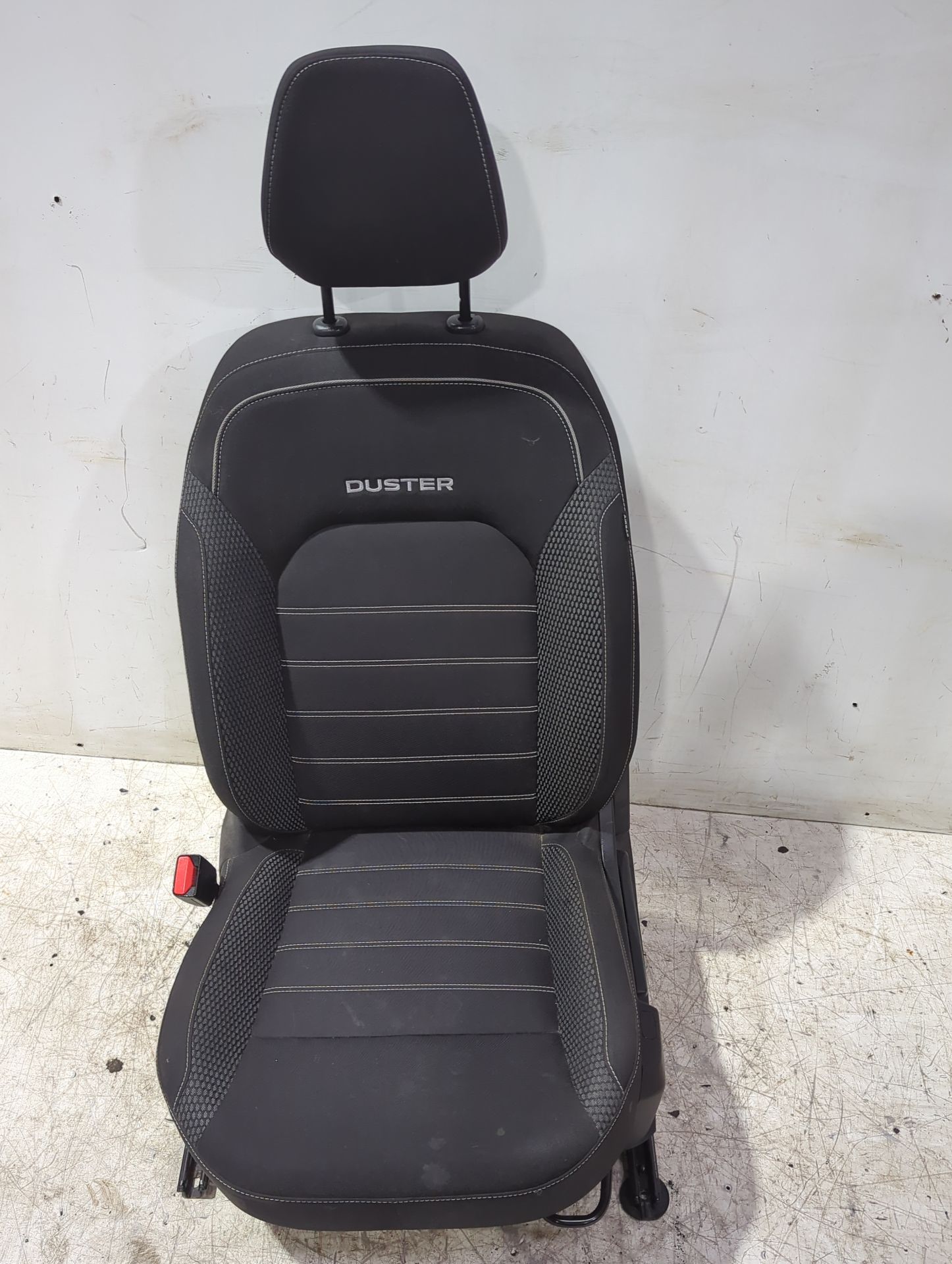 asiento_delantero_izquierdo_dacia_duster_hm_1_0_tce_90