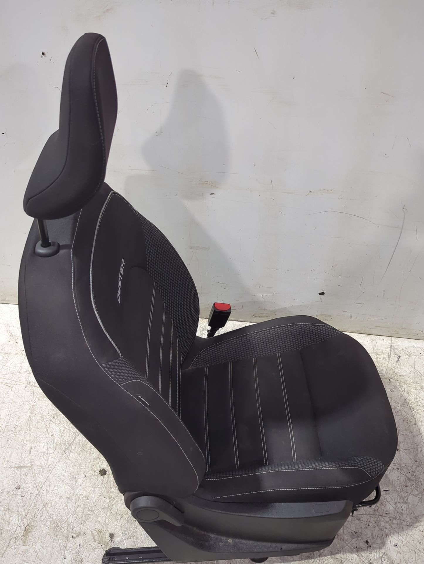 asiento_delantero_derecho_dacia_duster_hm_1_0_tce_90