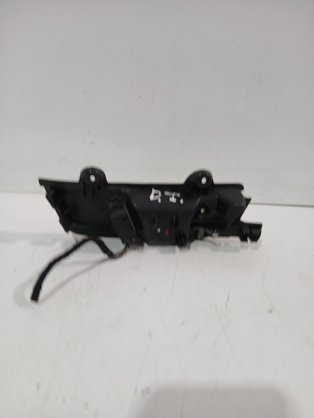 maneta_interior_delantera_izquierda_8e1837019_seat_exeo_3r2_1_8_tsi