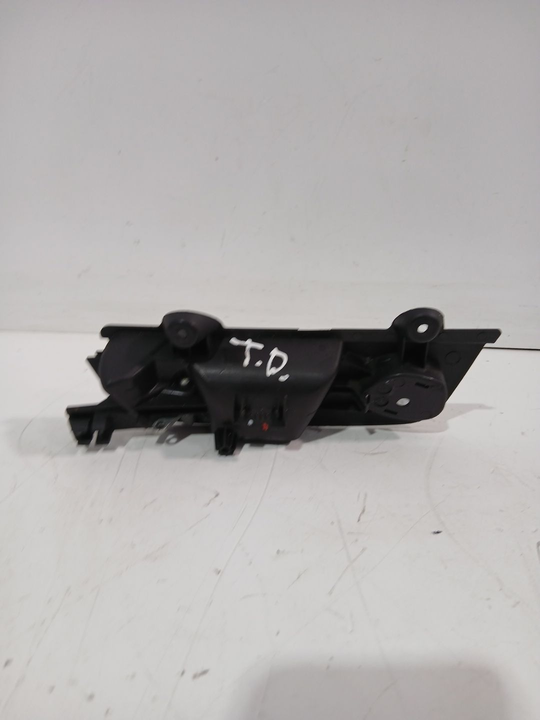 maneta_interior_trasera_derecha_8e0839020_seat_exeo_3r2_1_8_tsi