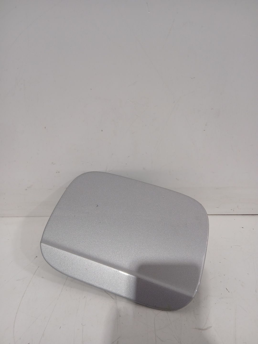 tapa_exterior_combustible_8e0809905e_seat_exeo_3r2_1_8_tsi