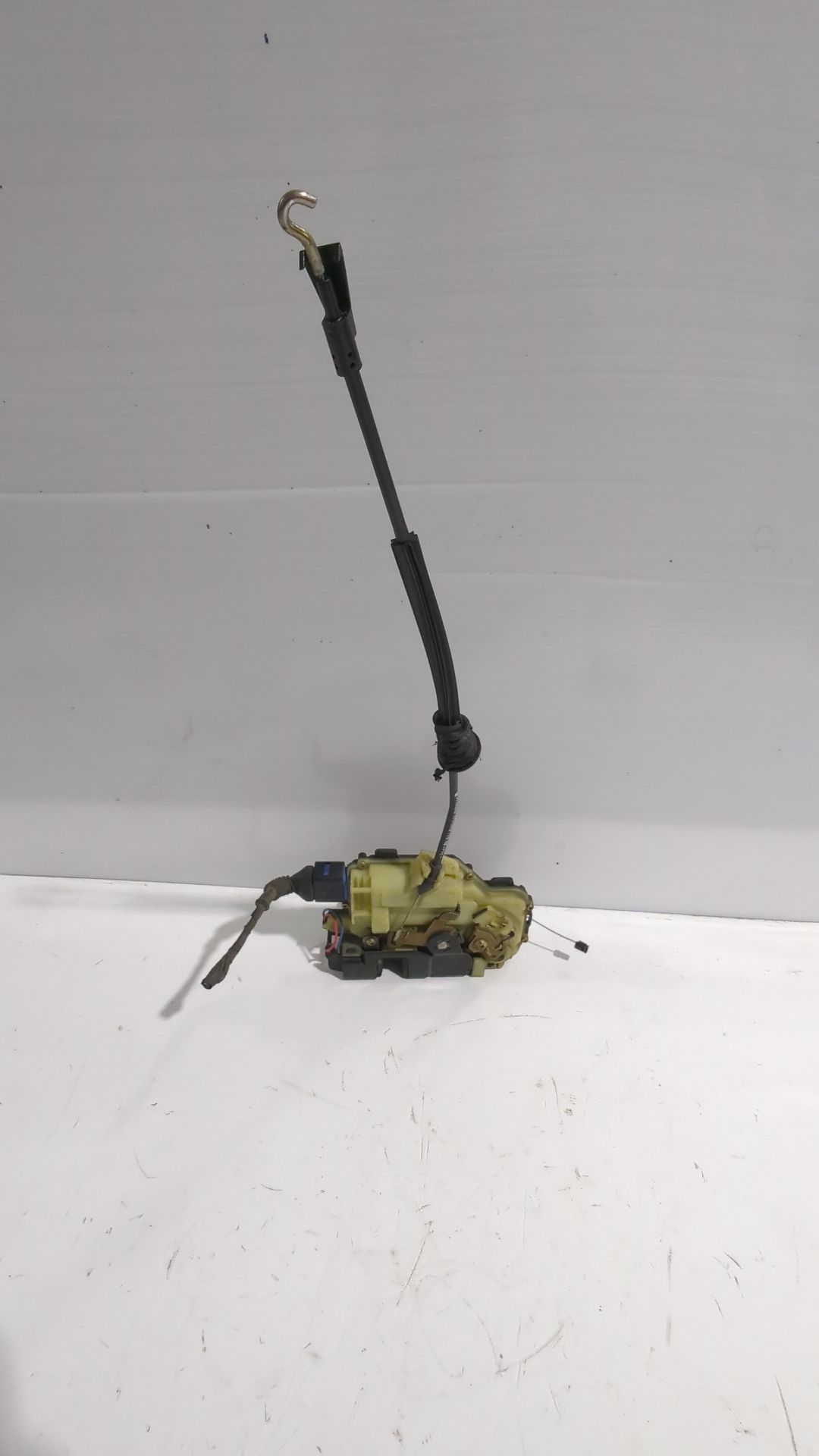 cerradura_puerta_delantera_derecha_7e1837016a_seat_ibiza_iii_6l1_1_4_tdi