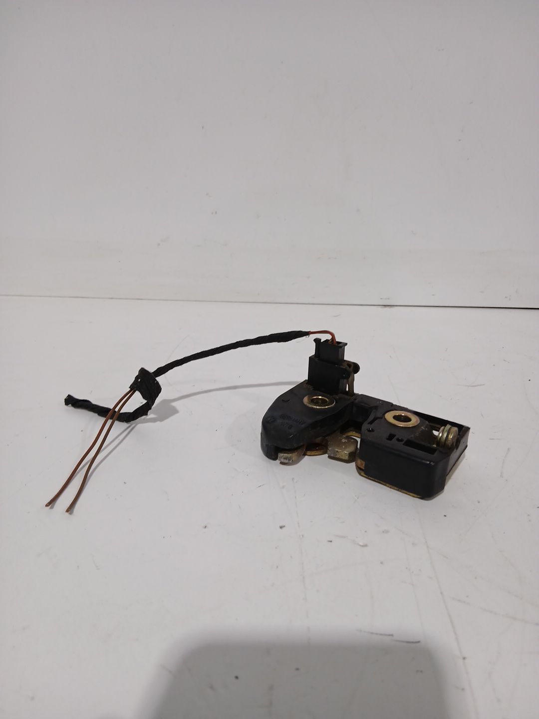 cerradura_maletero_porton_1h6827505b_volkswagen_golf_v_1k1_2_0_fsi