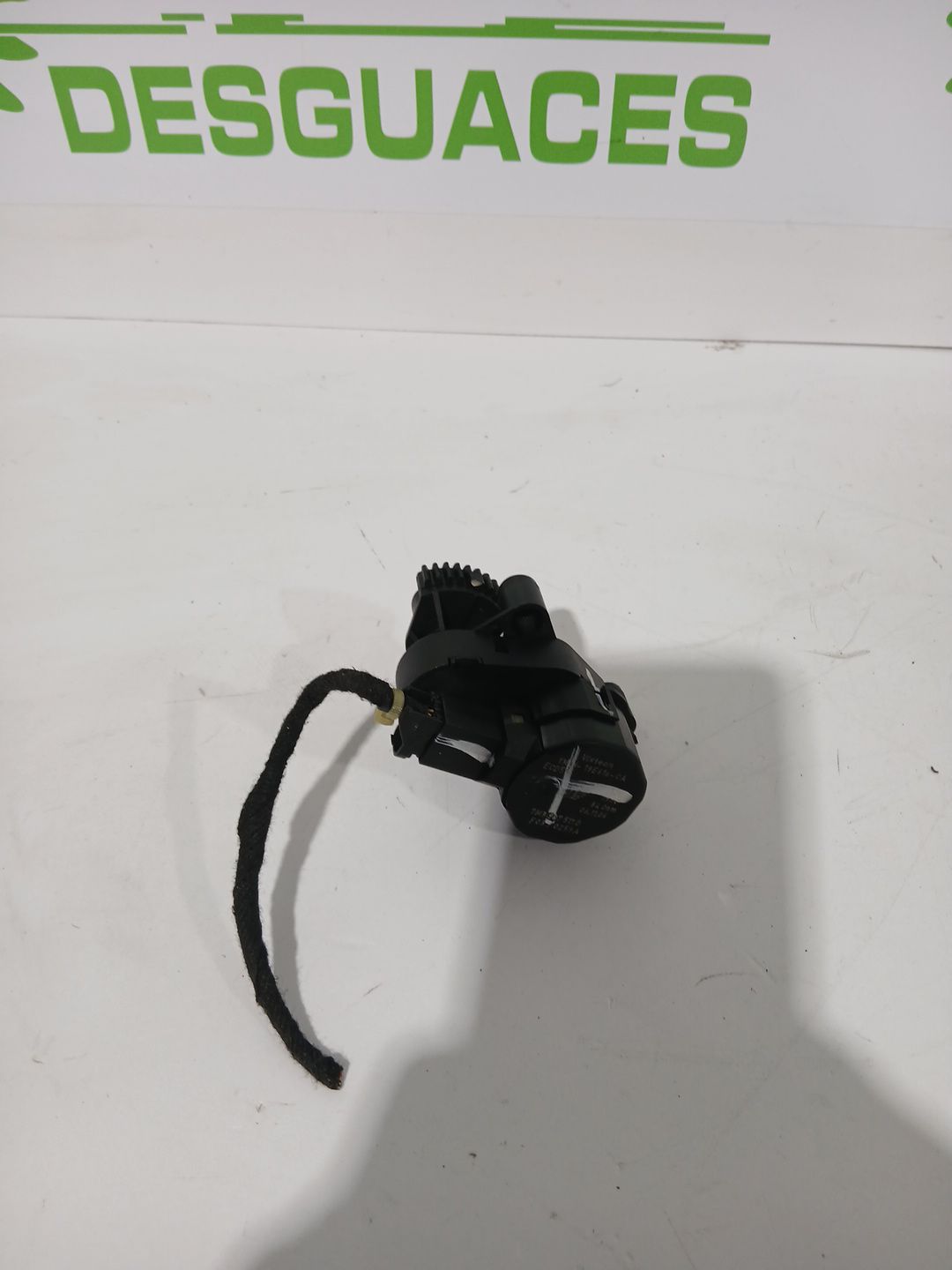 motor_apertura_trampilla_7m3907511d_seat_alhambra_7v8_7v9_1_9_tdi