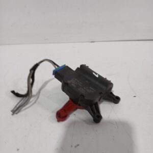 motor_apertura_trampilla_8e1820511_seat_exeo_3r2_1_8_tsi