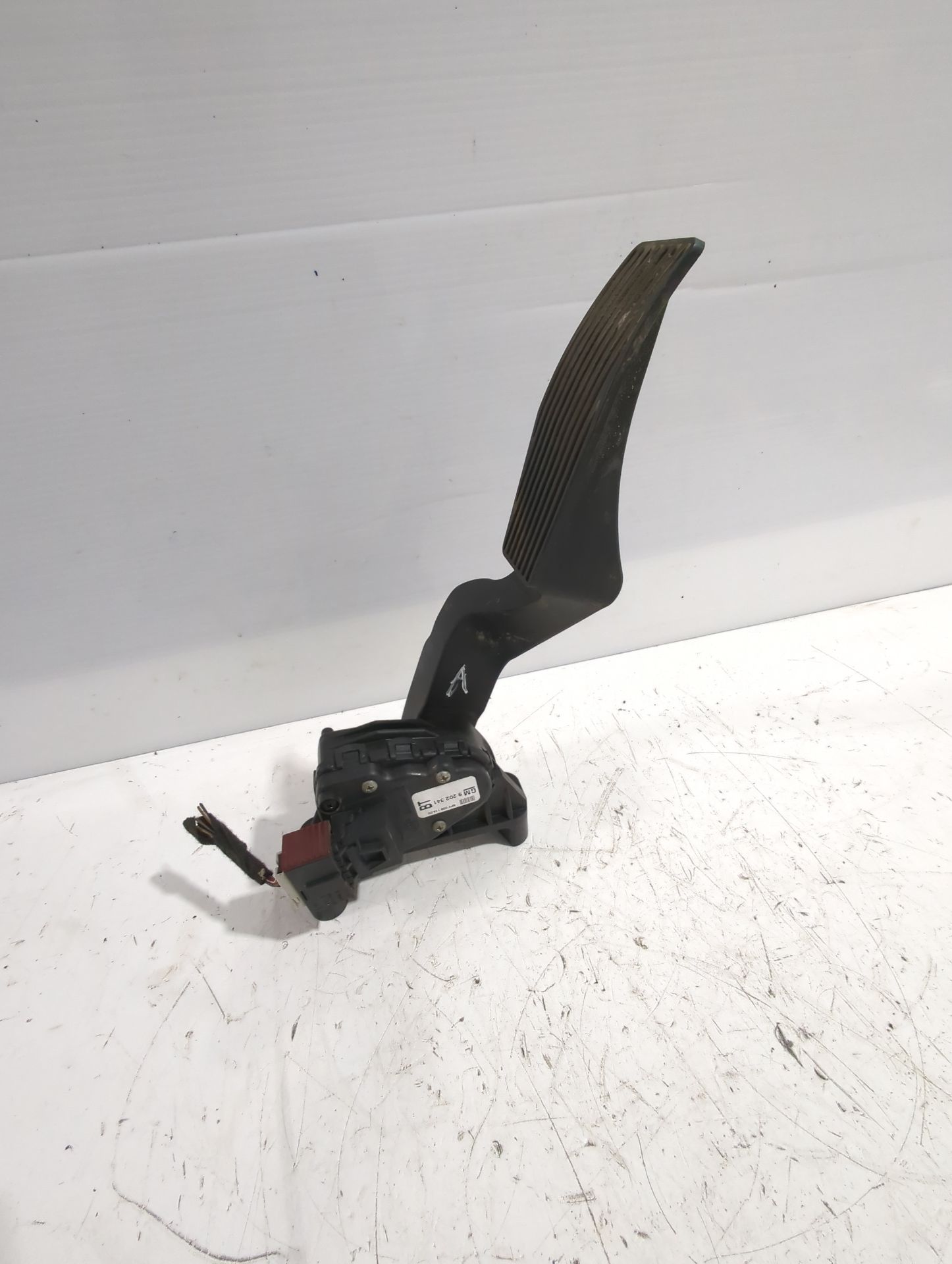 pedal_acelerador_9193187_opel_zafira_a_monospace_t98_2_0_dti_16v_f75