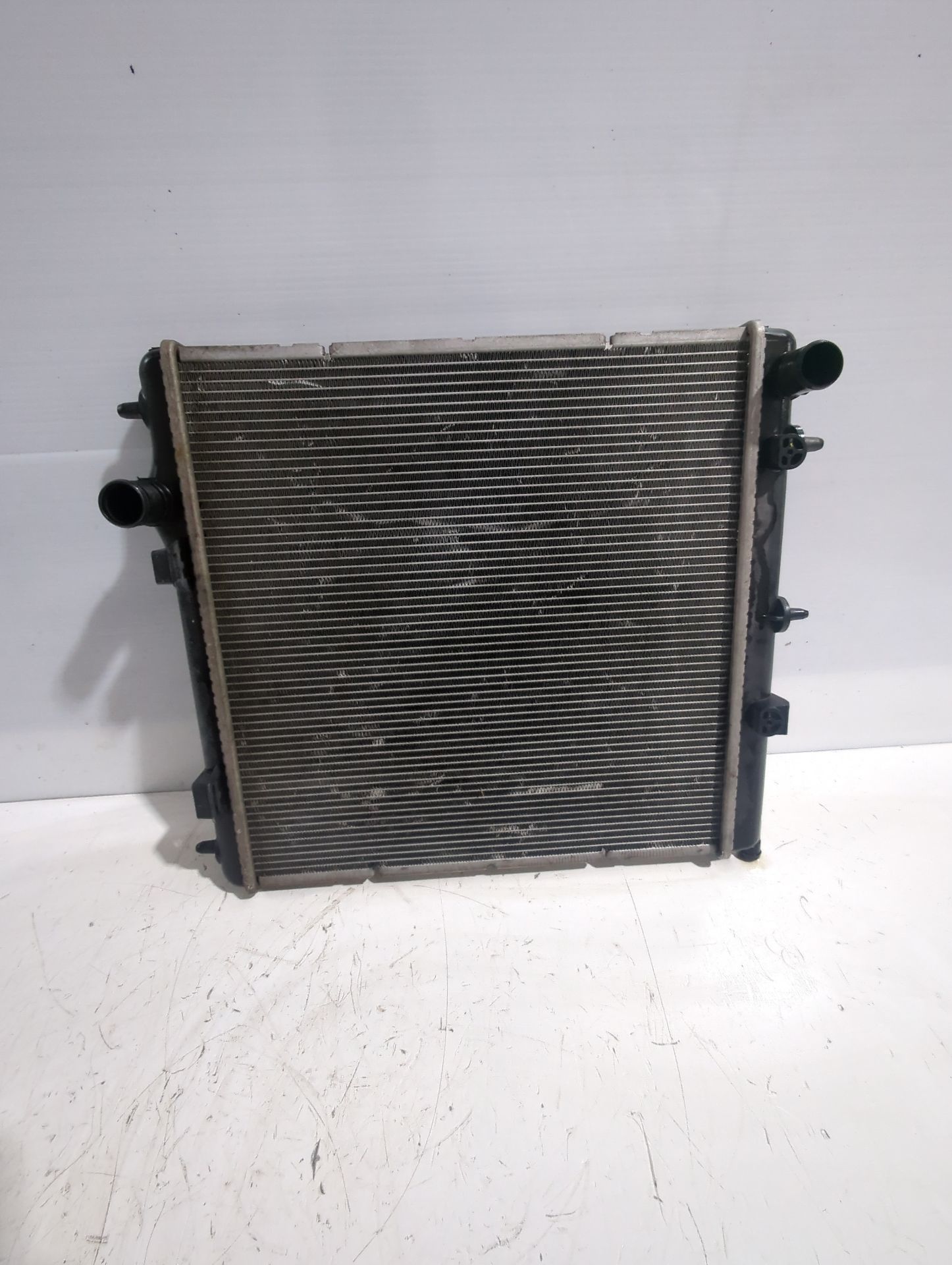 radiador_agua_1330q5_citr_n_c3_ii_sc_1_4_hdi_70_sc8hzc_sc8hr0_sc8hp4