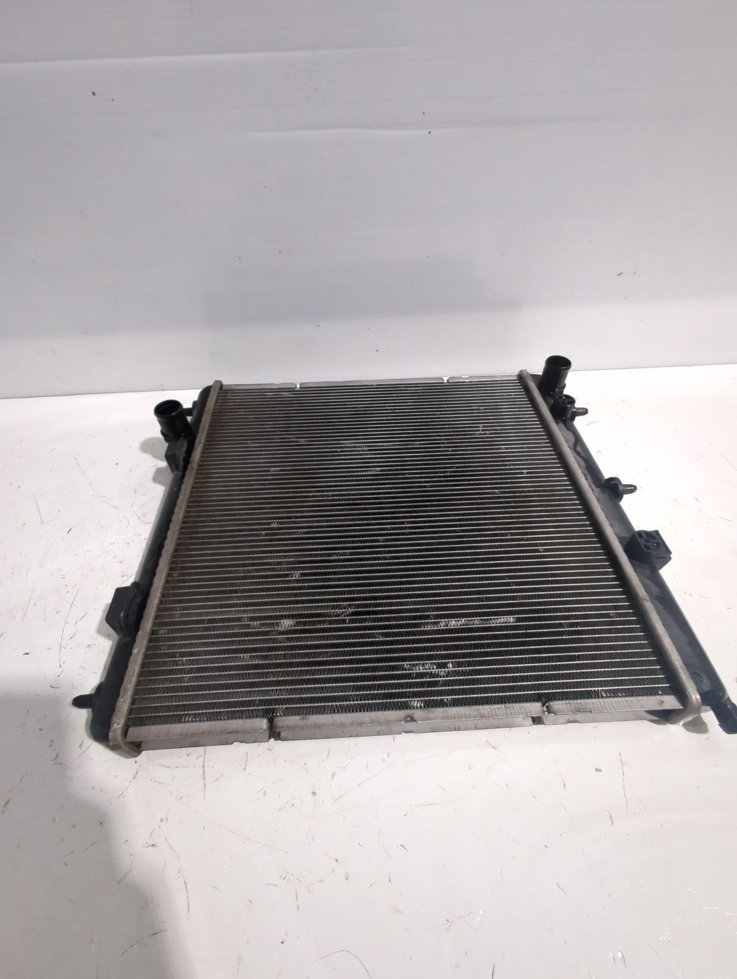 radiador_agua_1330q5_citr_n_c3_ii_sc_1_4_hdi_70_sc8hzc_sc8hr0_sc8hp4