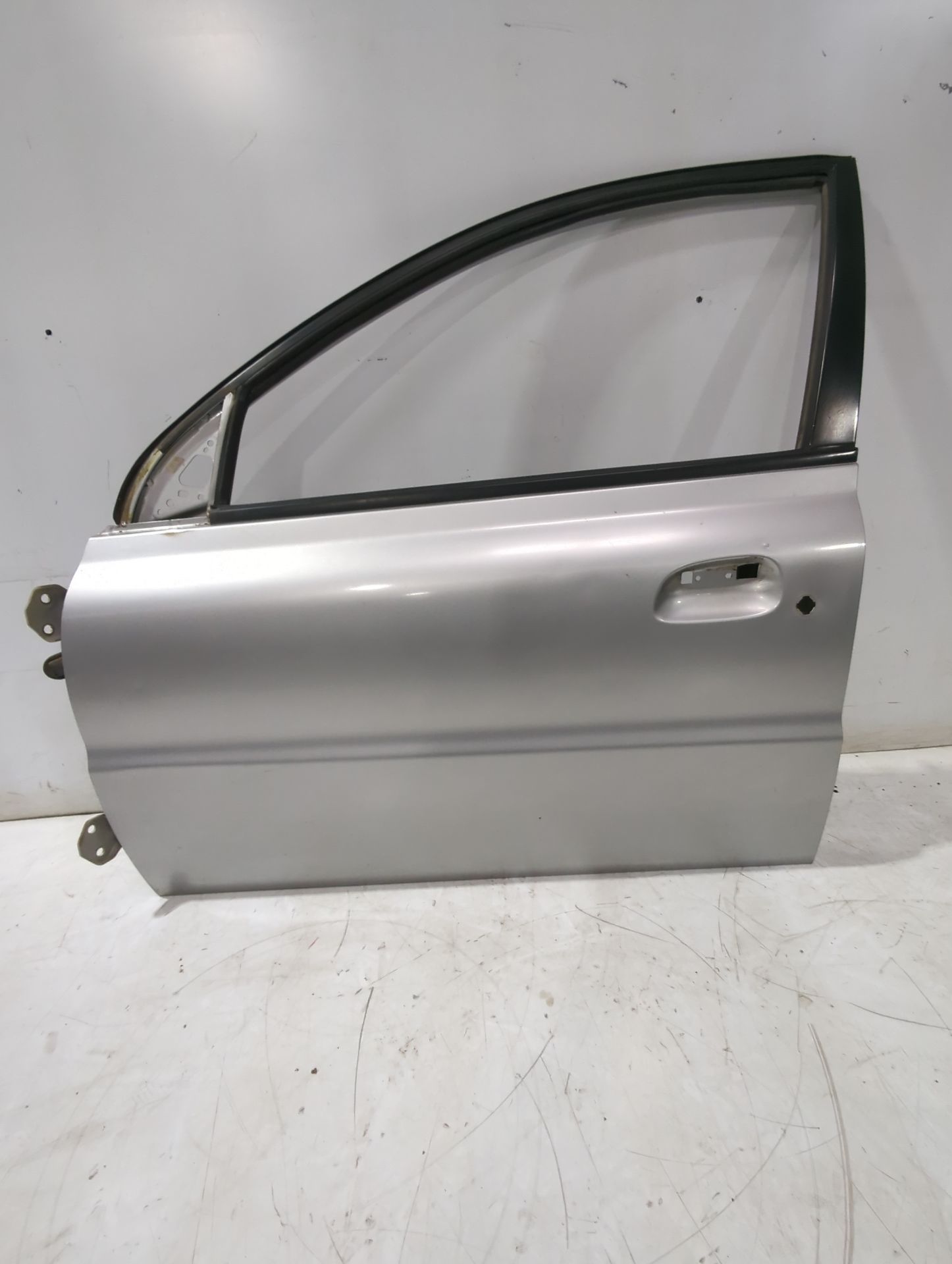 puerta_delantera_izquierda_0k30a59020a_kia_rio_i_sedan_dc_1_3