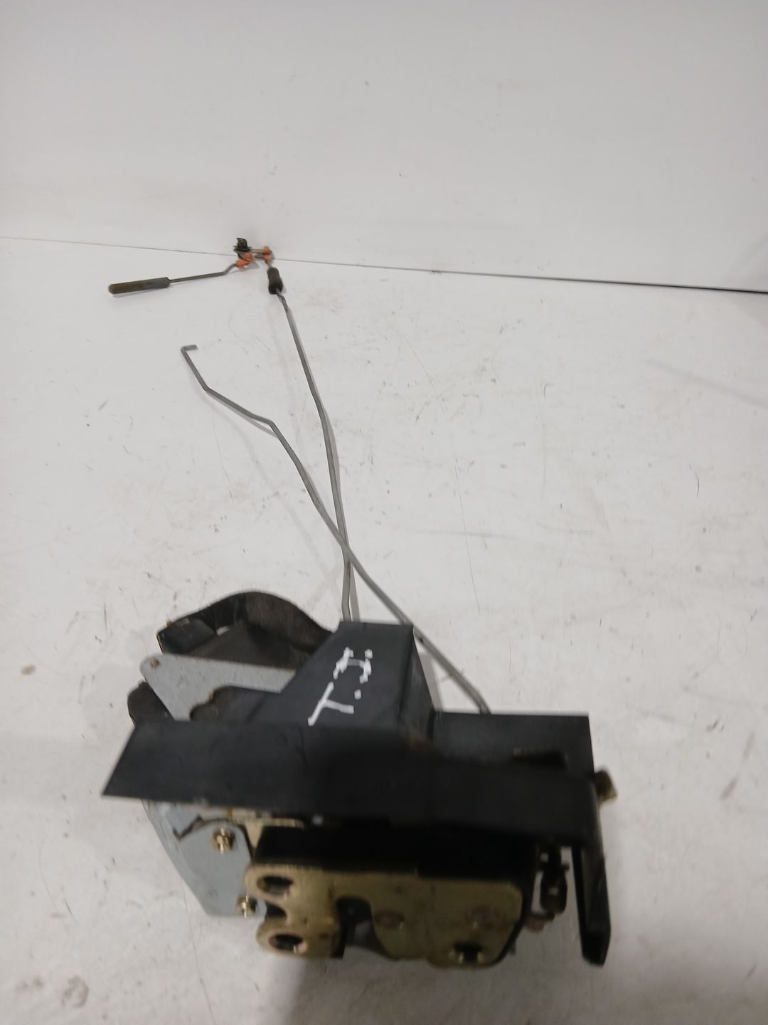 cerradura_puerta_trasera_izquierda_0k30a73311_kia_rio_i_sedan_dc_1_3