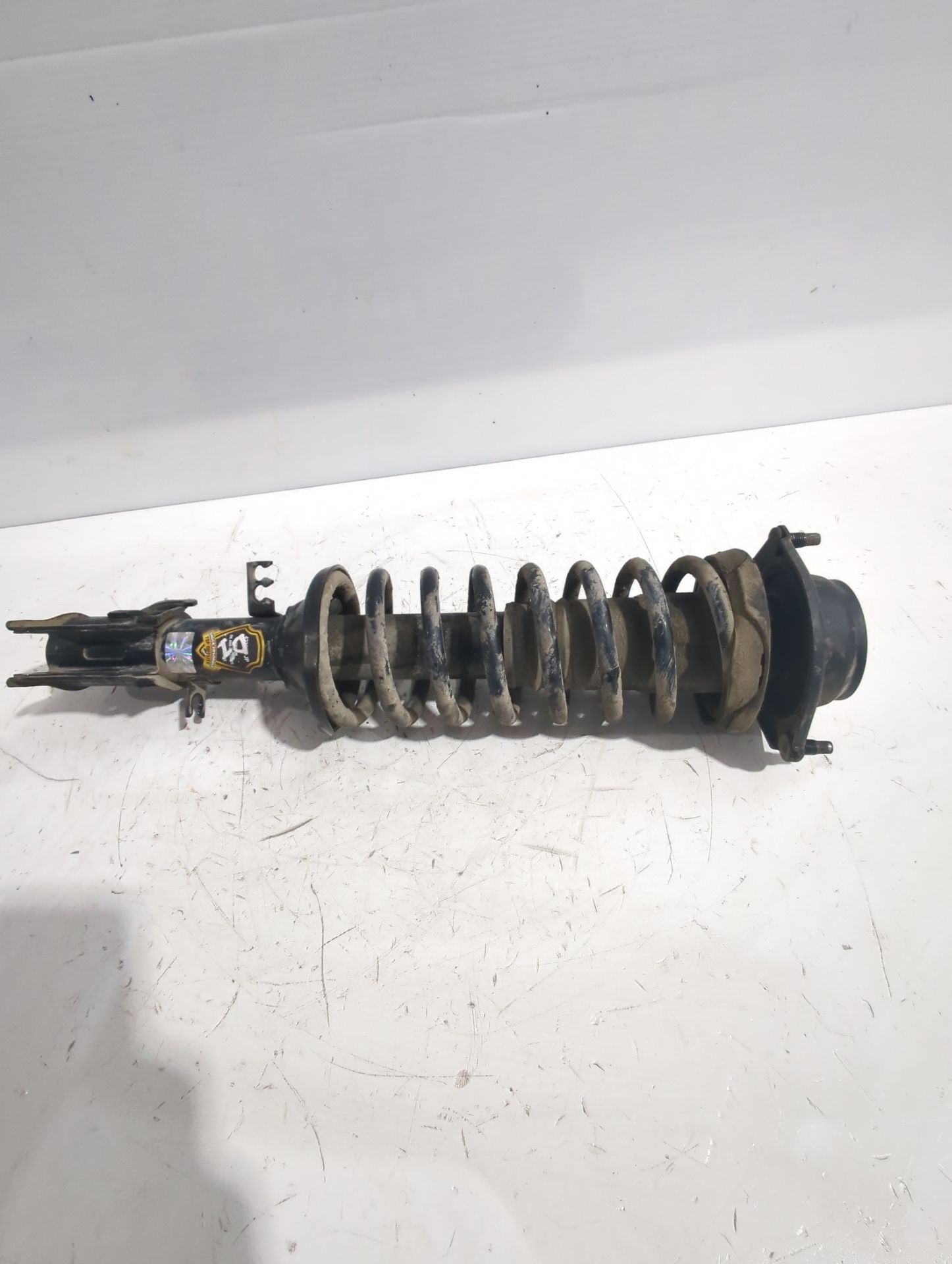 amortiguador_delantero_izquierdo_0k33c34900f_kia_rio_i_sedan_dc_1_3