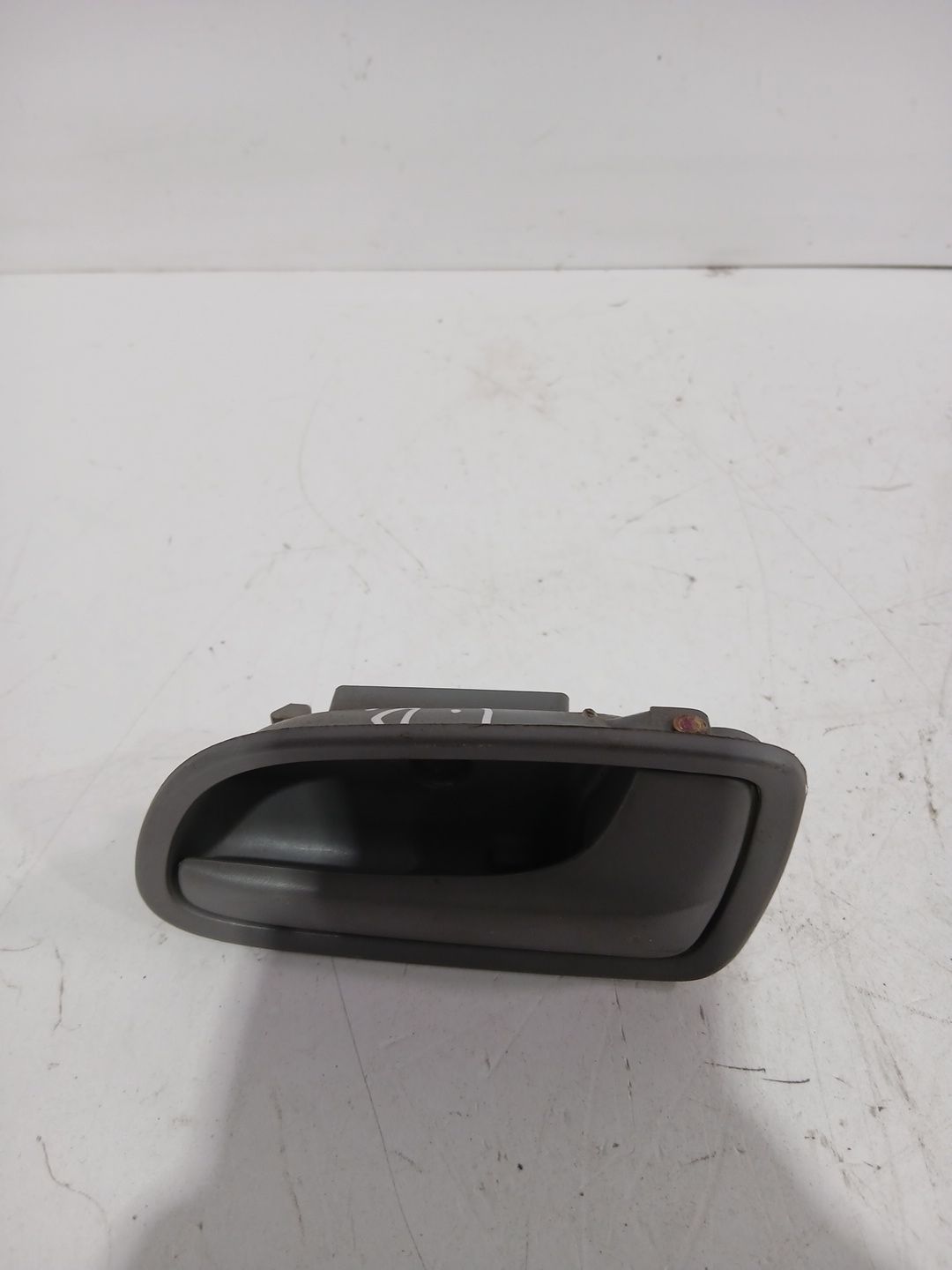 maneta_interior_trasera_derecha_82620fd000_kia_rio_i_sedan_dc_1_3