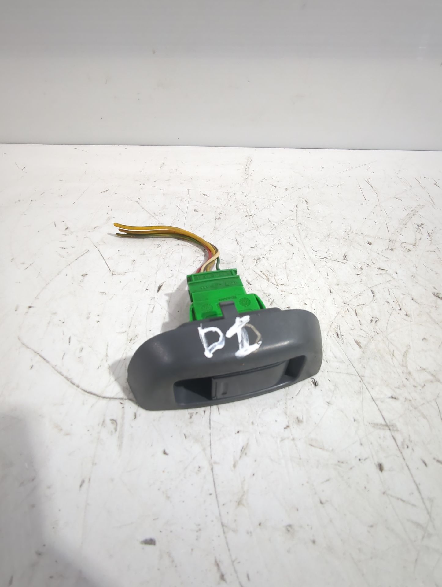 mando_elevalunas_delantero_izquierdo_6554kz_peugeot_107_pm_pn_1_4_hdi