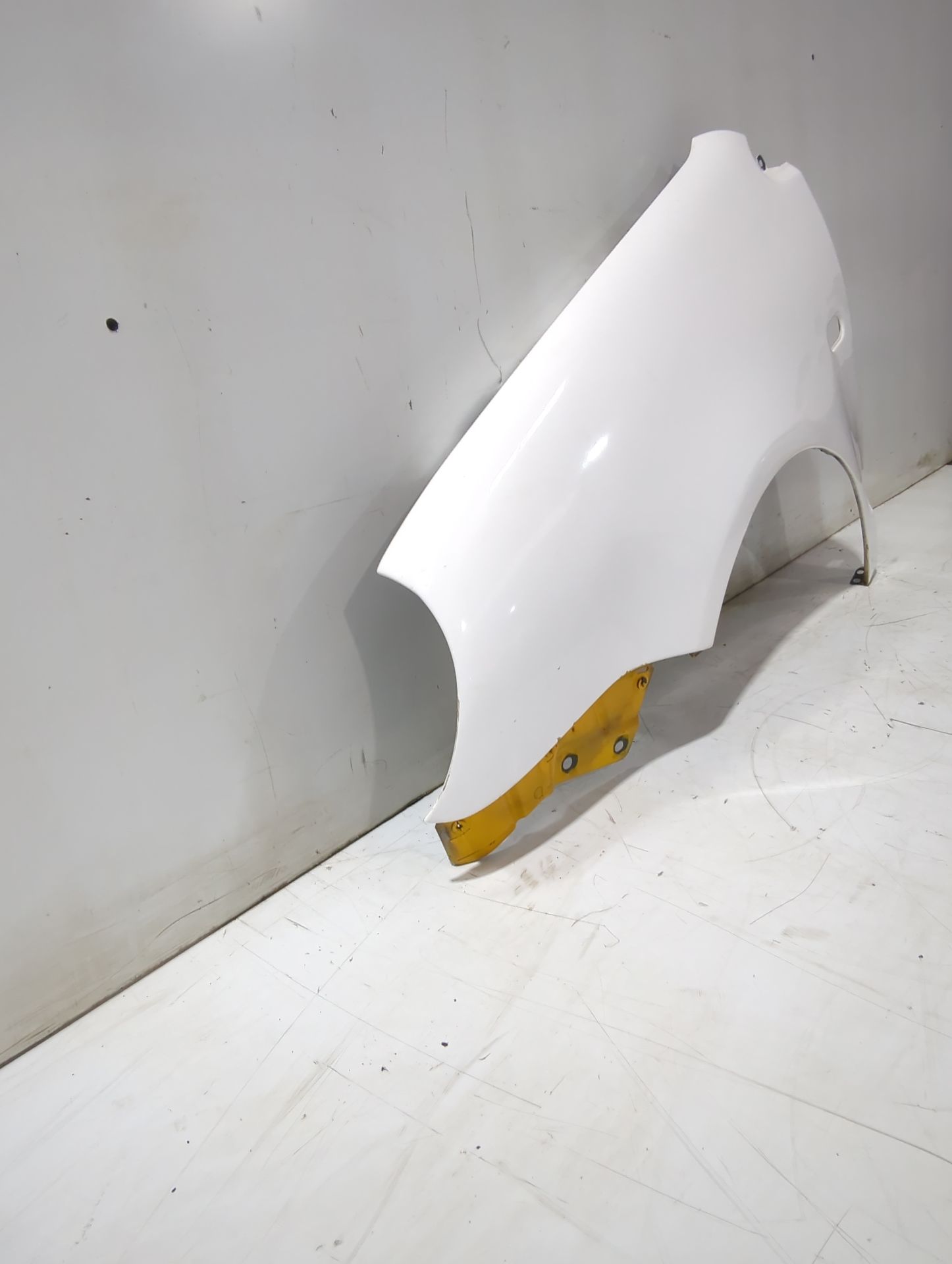 aleta_delantera_izquierda_6q0821105c_volkswagen_polo_iv_9n_9a_1_9_sdi