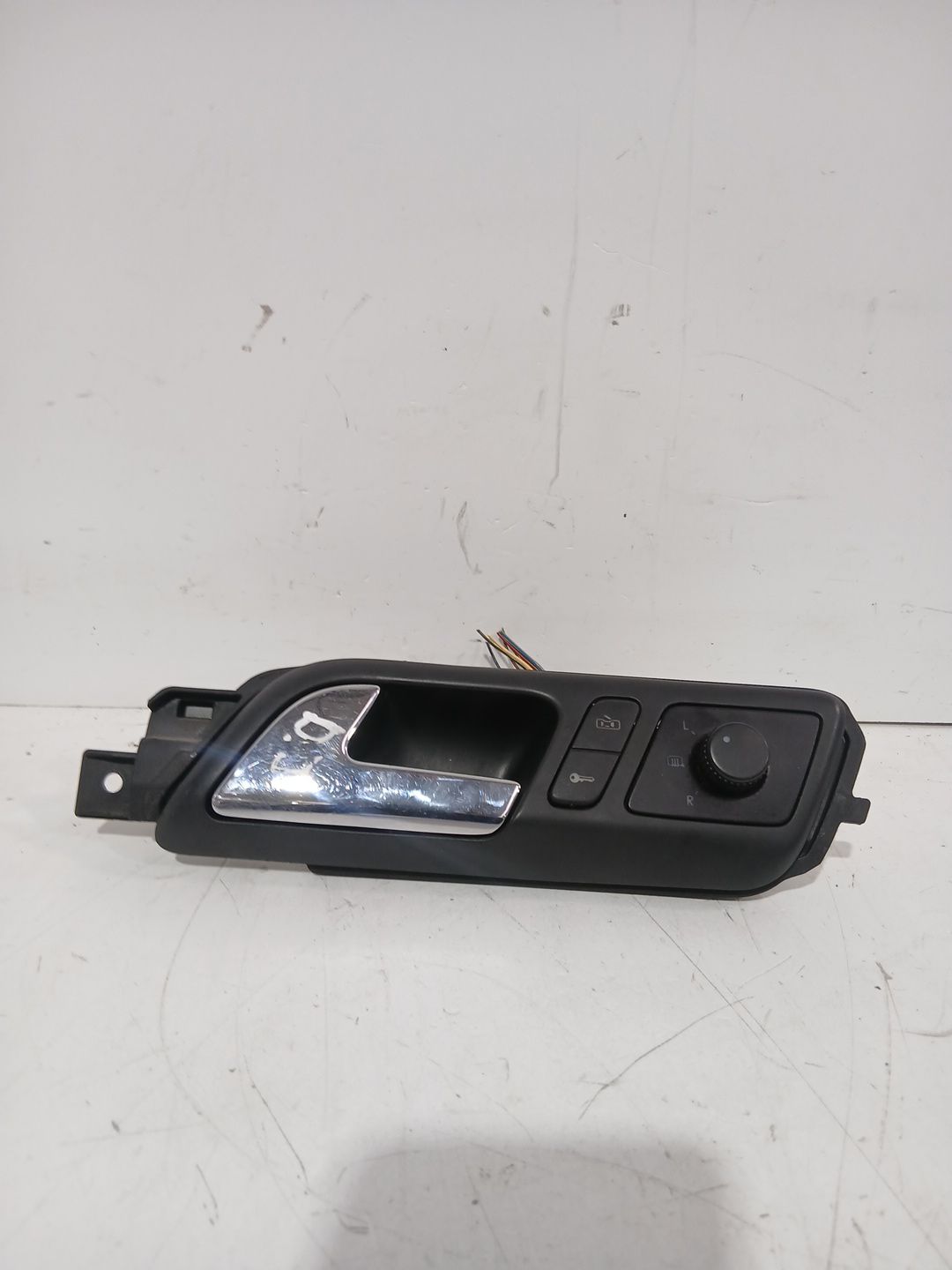 maneta_interior_delantera_izquierda_6q1837173g_volkswagen_polo_iv_9n_9a_1_9_sdi