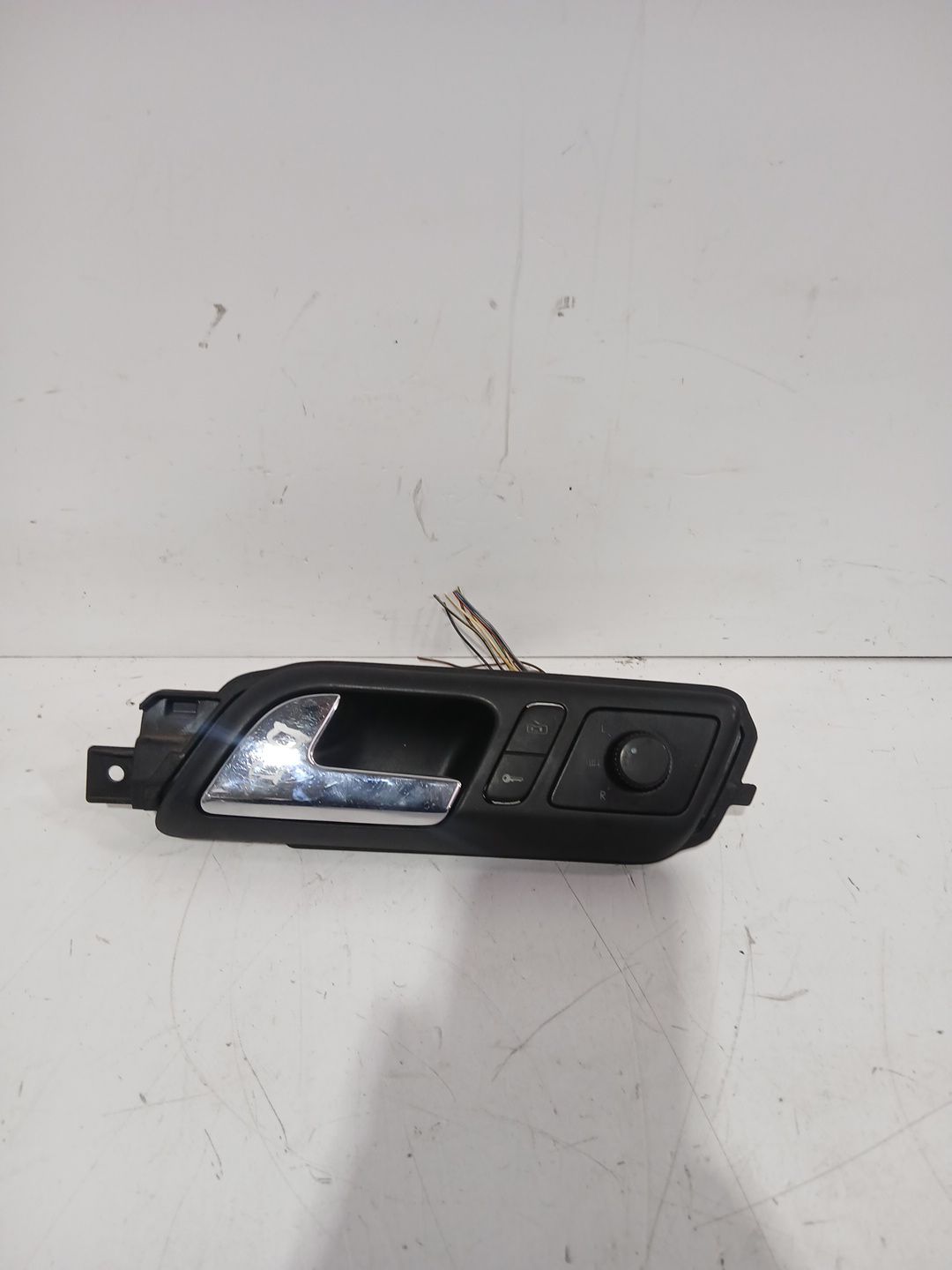 maneta_interior_delantera_izquierda_6q1837173g_volkswagen_polo_iv_9n_9a_1_9_sdi