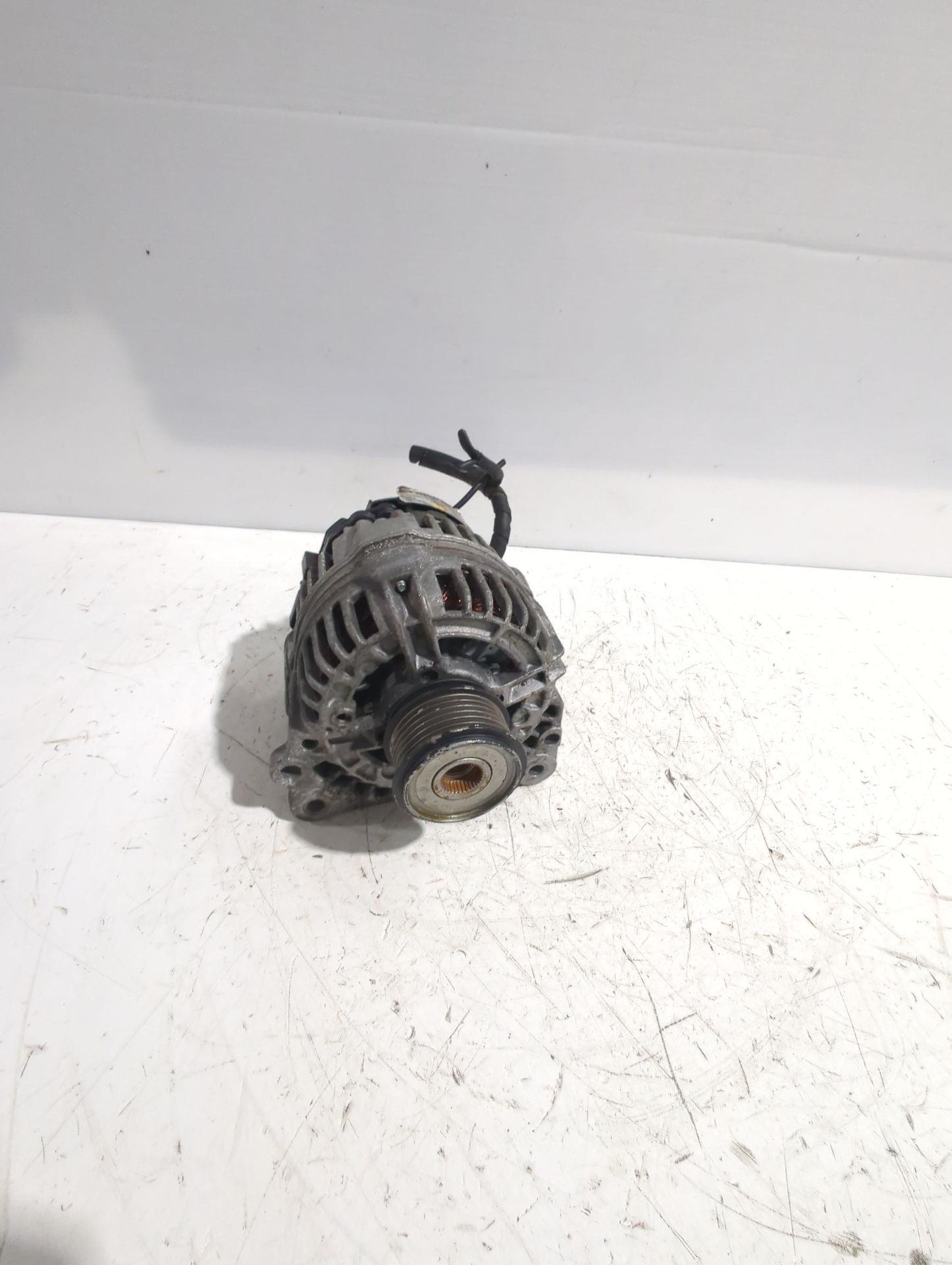 alternador_038903018qv_volkswagen_polo_iv_9n_9a_1_9_sdi