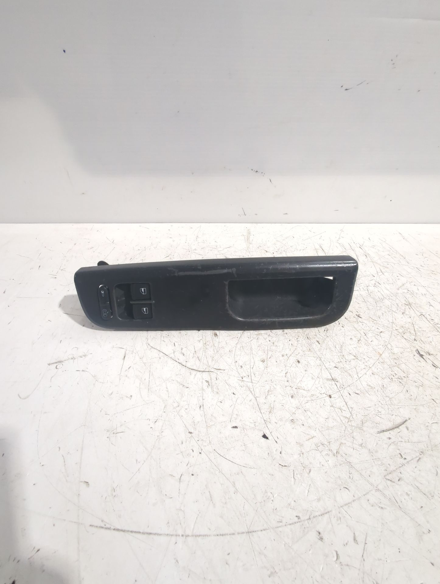 mando_elevalunas_delantero_izquierdo_462060148_1j3959857b_volkswagen_passat_b5_5_3b3_1_9_tdi