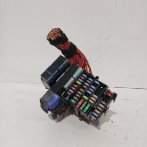 caja_reles_fusibles_a4535400050_smart_forfour_hatchback_453_electric_drive_eq_453_091