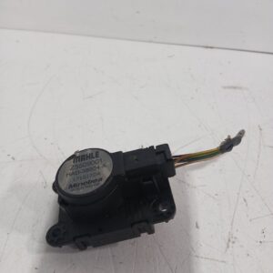 motor_apertura_trampilla_171017da_smart_forfour_hatchback_453_electric_drive_eq_453_091