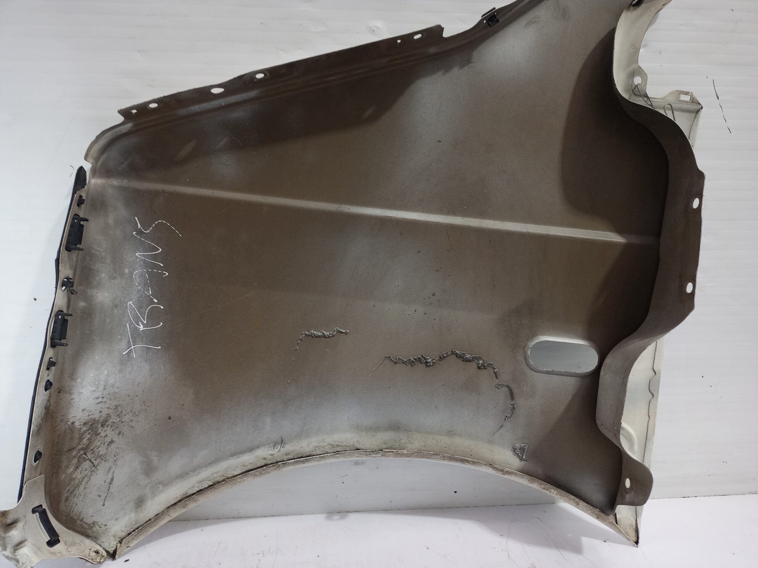 aleta_delantera_derecha_1560697_ford_transit_caja_cerrada_06_2_2_tdci_cat