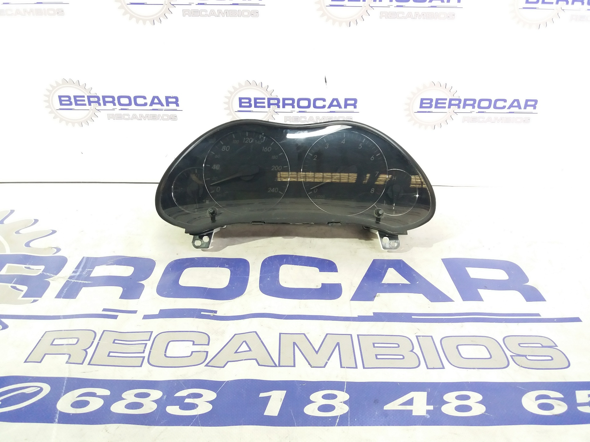 cuadro_instrumentos_8380005531_toyota_avensis_berlina_t25_1_8_16v_cat