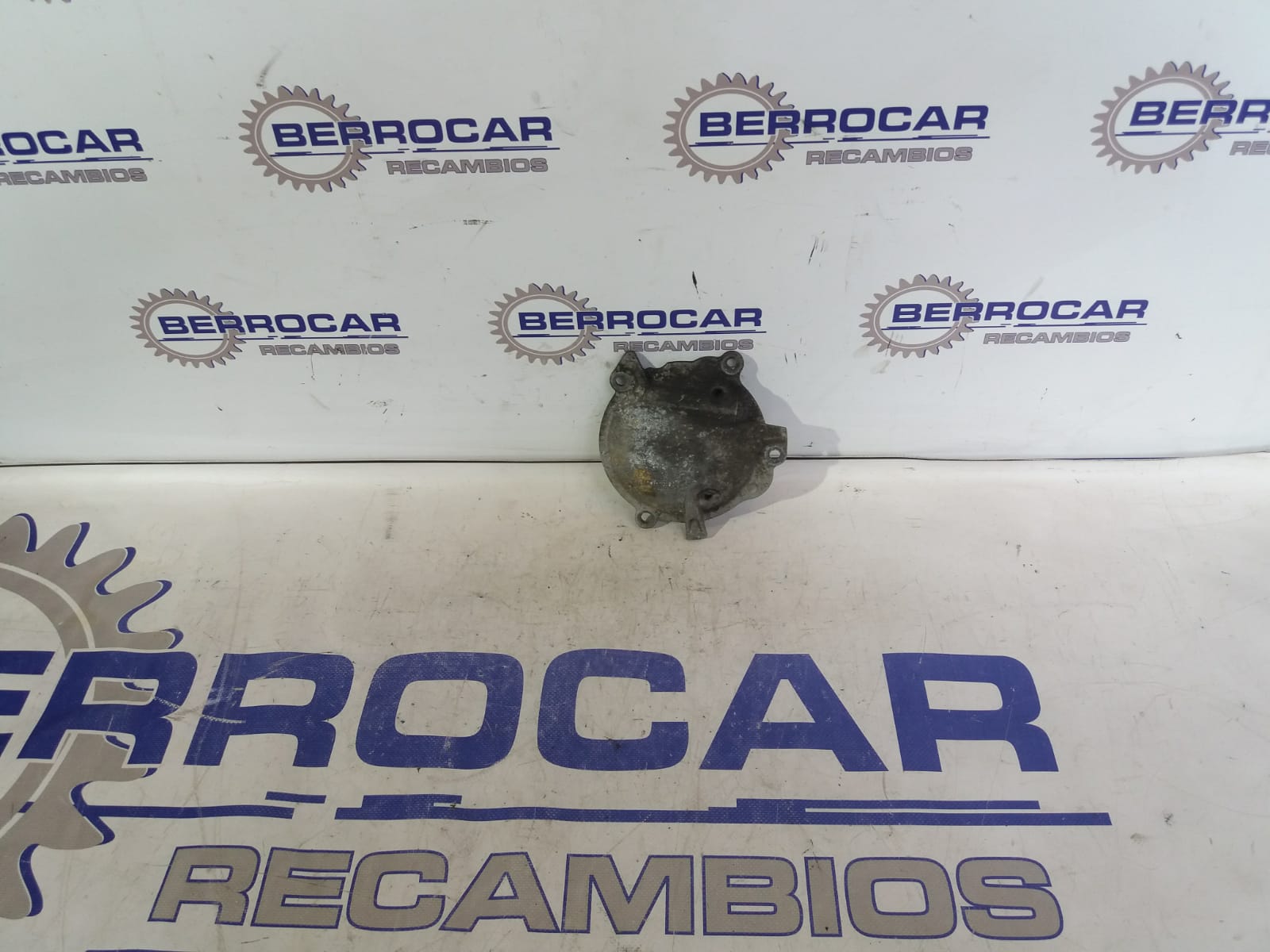 tapa_distribucion_820000688_renault_espace_iv_jk0_2_2_dci_turbodiesel