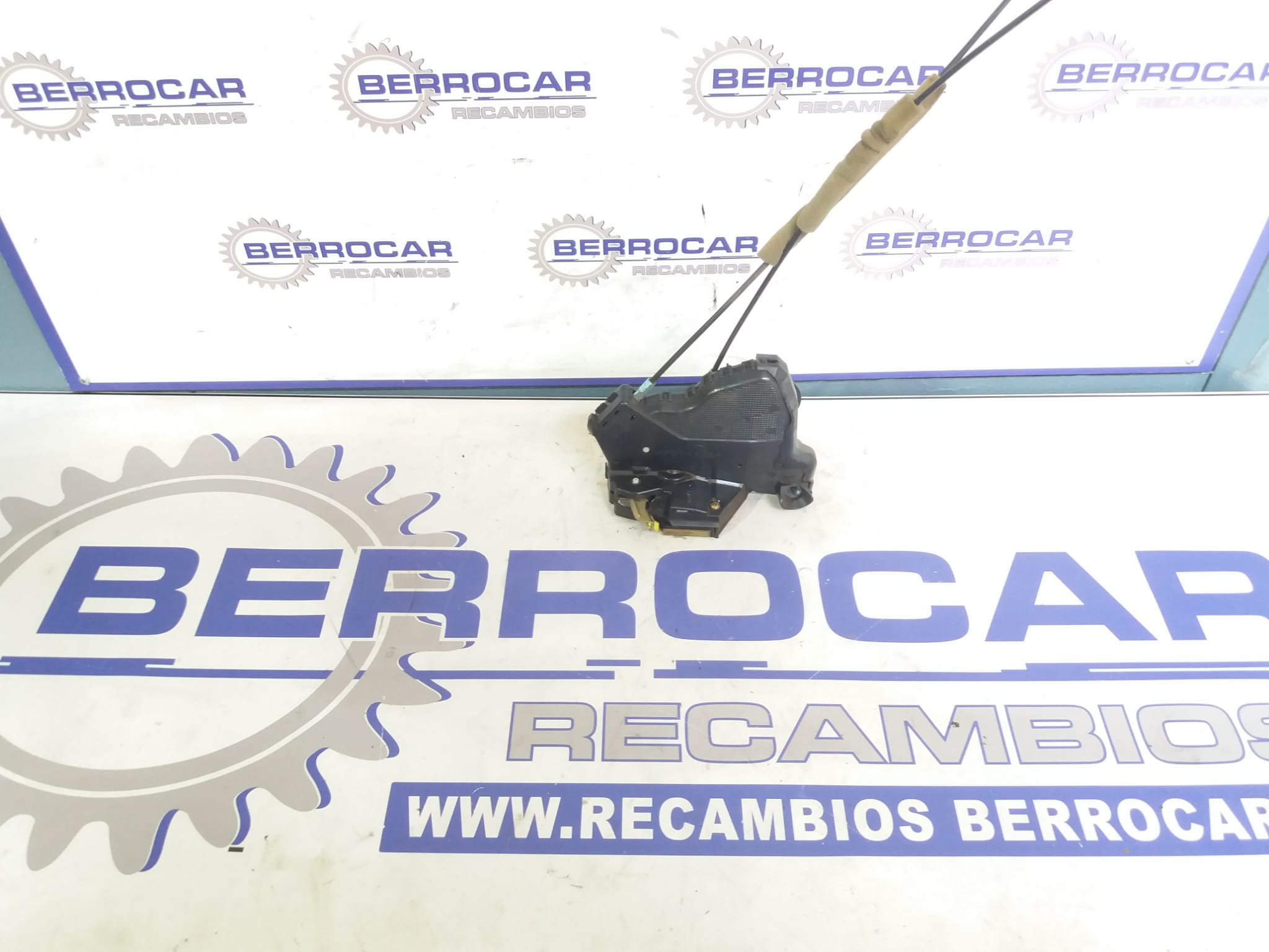 cerradura_puerta_delantera_derecha_6903002162_toyota_corolla_verso_r1_2_2_d_cat