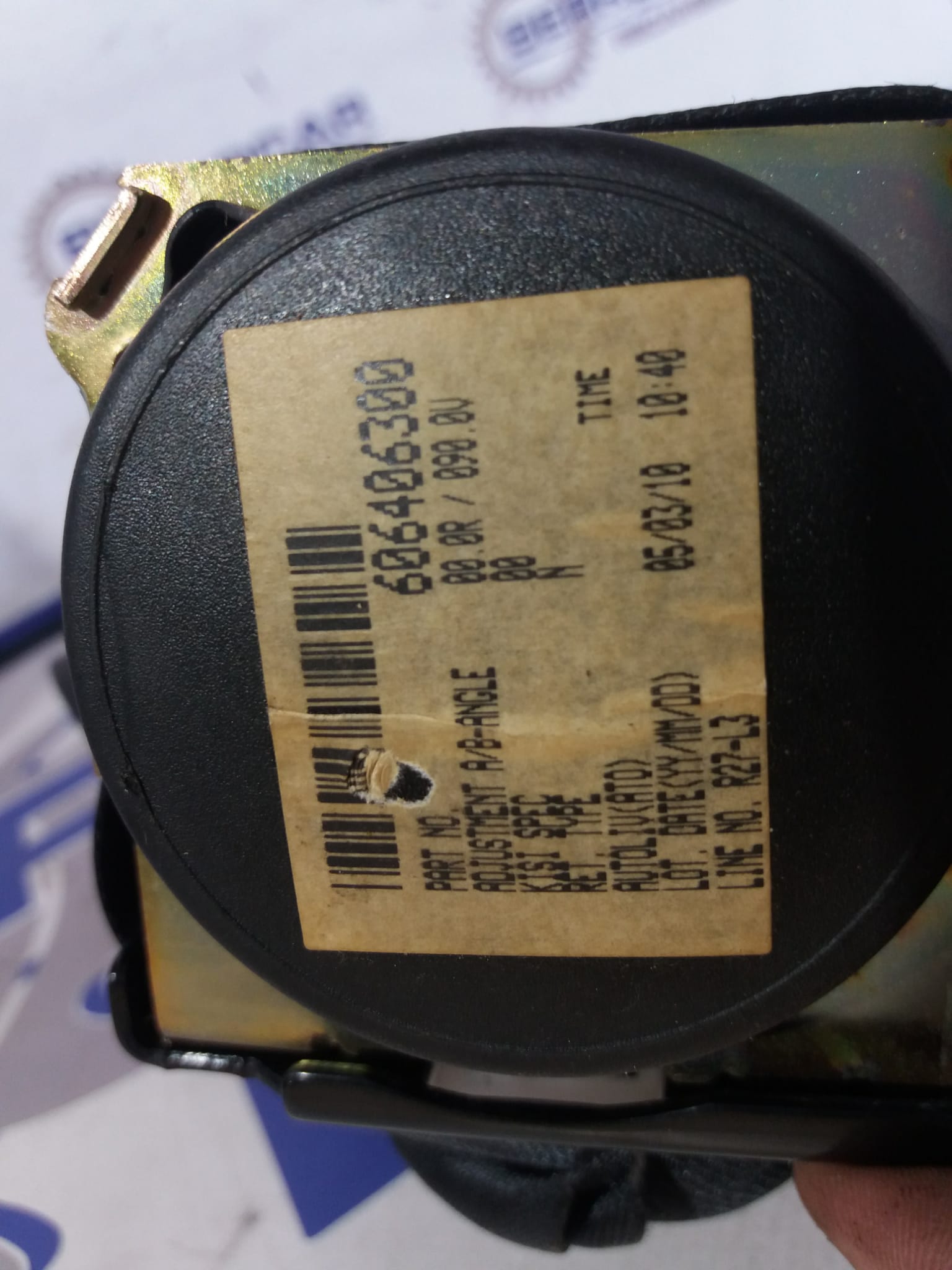 cinturon_seguridad_trasero_izquierdo_606406300_mazda_3_berlina_bk_1_6_16v_cat