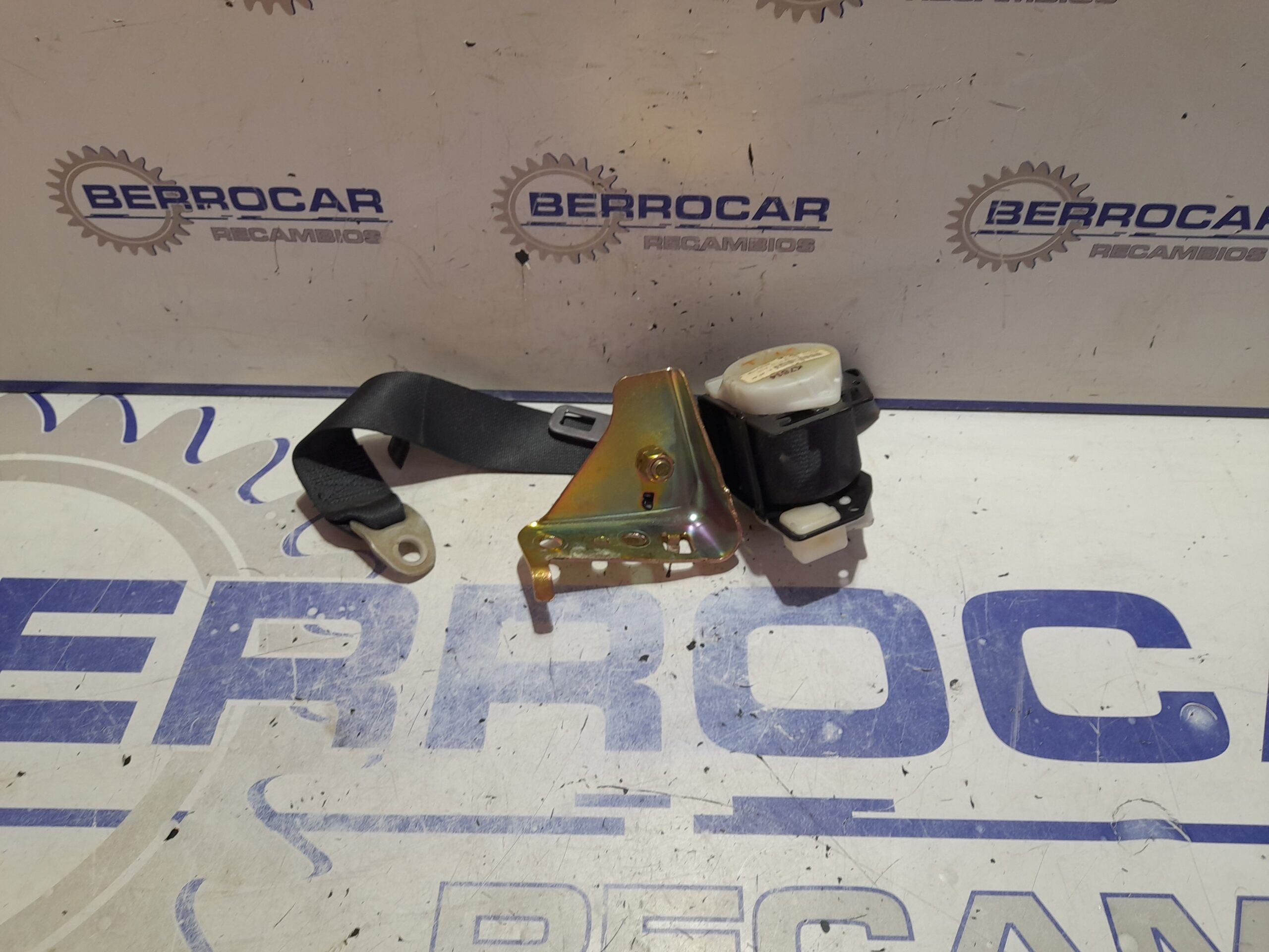 cinturon_seguridad_trasero_izquierdo_7336002170_toyota_corolla_e12_2_0_turbodiesel_cat