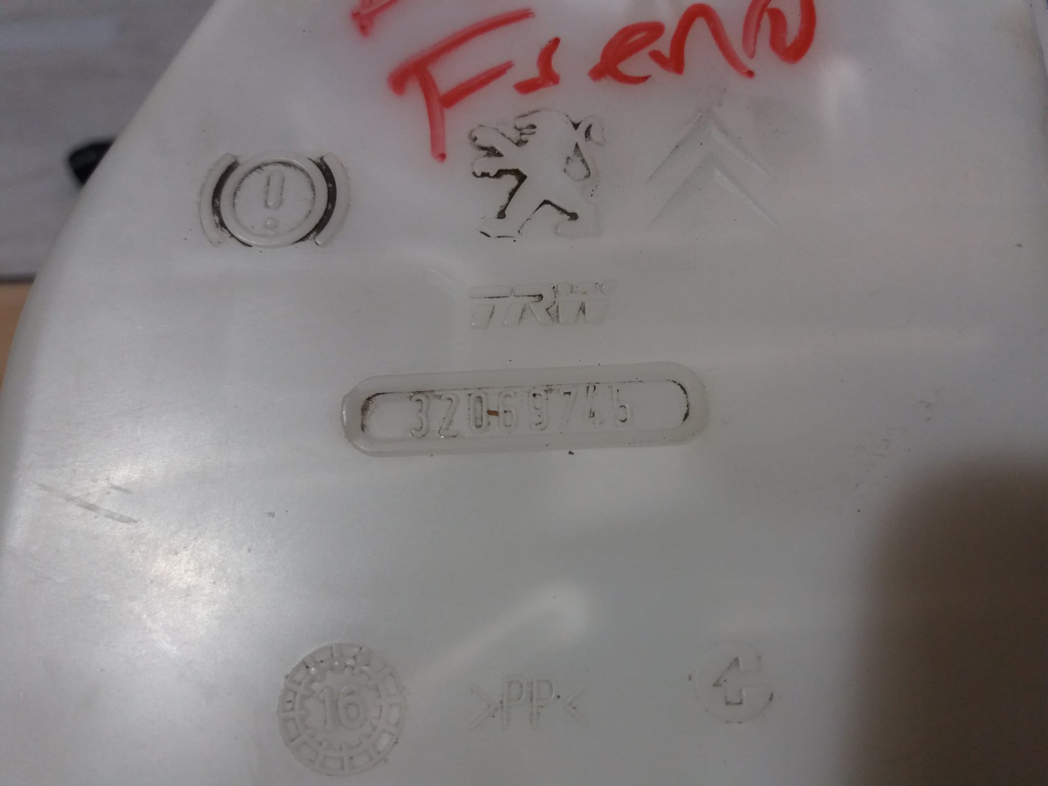 bomba_freno_32069745_peugeot_208_1_6_blue_hdi_fap