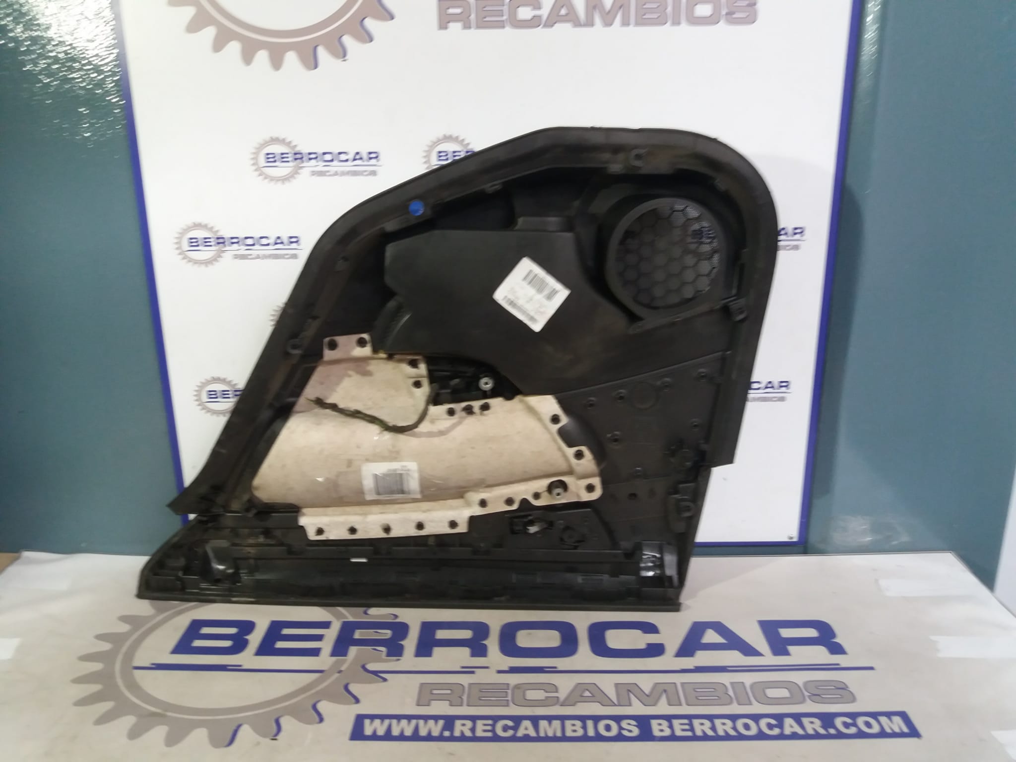 guarnecido_puerta_trasera_izquierda_13277373_opel_insignia_berlina_2_0_16v_cdti