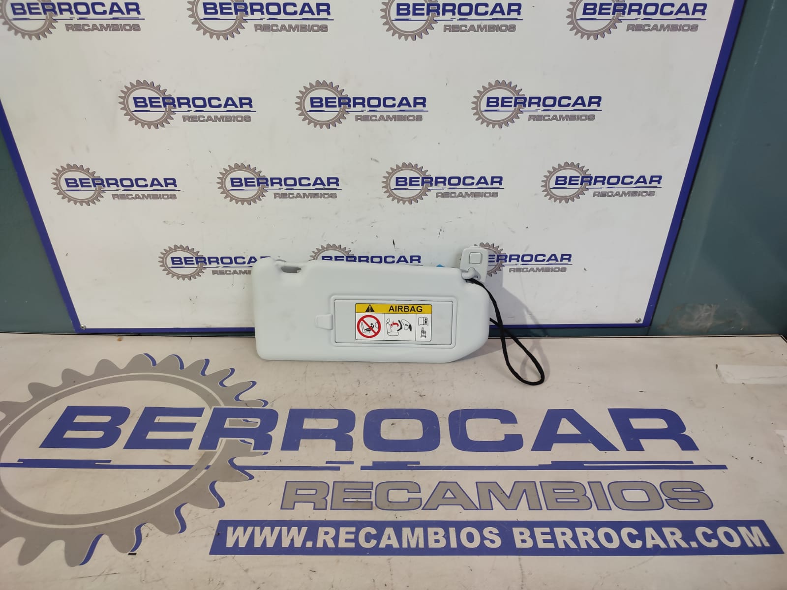 parasol_derecho_16117312_peugeot_508