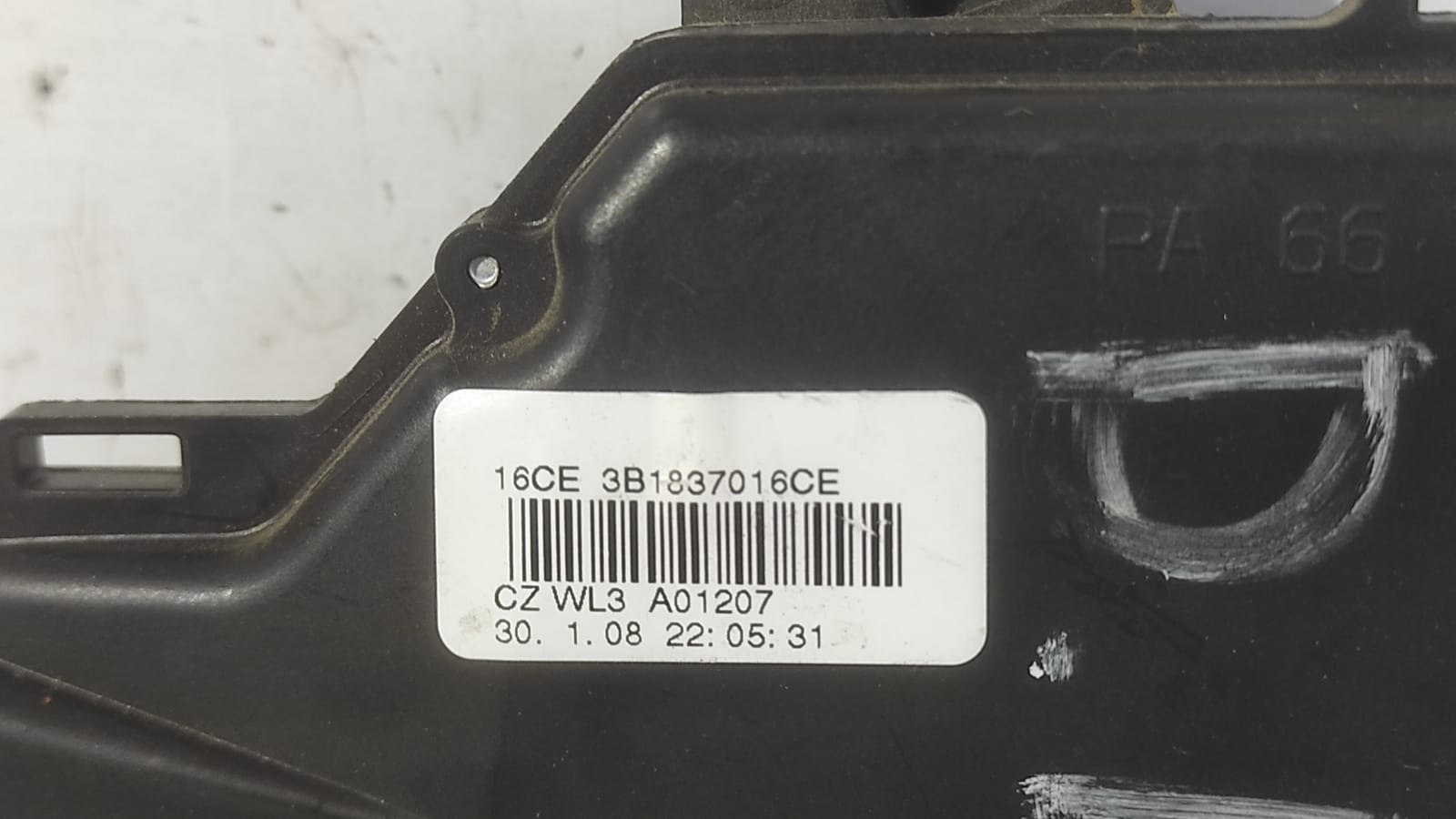 cerradura_puerta_delantera_derecha_3b1837016ce_skoda_fabia_5j2