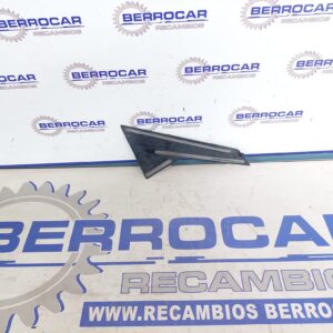 molduras_traseras_838703z300_hyundai_i40