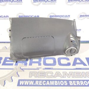 salpicadero_bp4k60350_mazda_3_berlina_bk