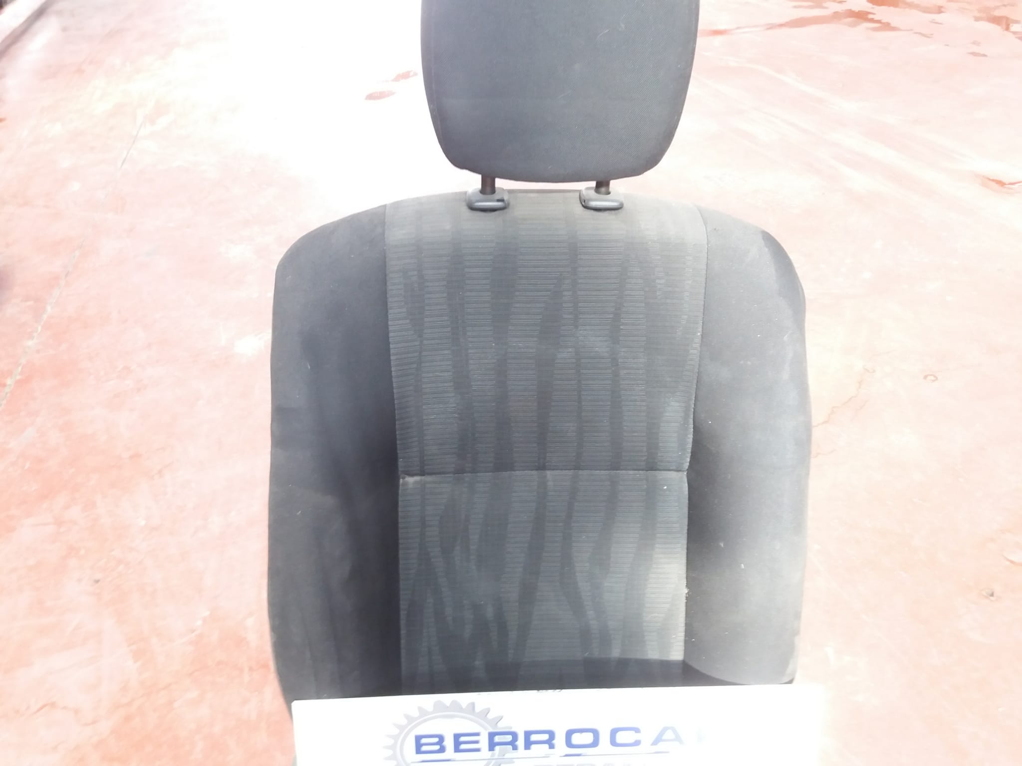 asiento_delantero_derecho_8201452816_dacia_duster_hs_1_5_dci_4x4_hsmc_hsmd