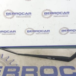 brazo_limpia_delantero_izquierdo_8522105070_toyota_avensis_berlina_t25_1_8_16v_cat