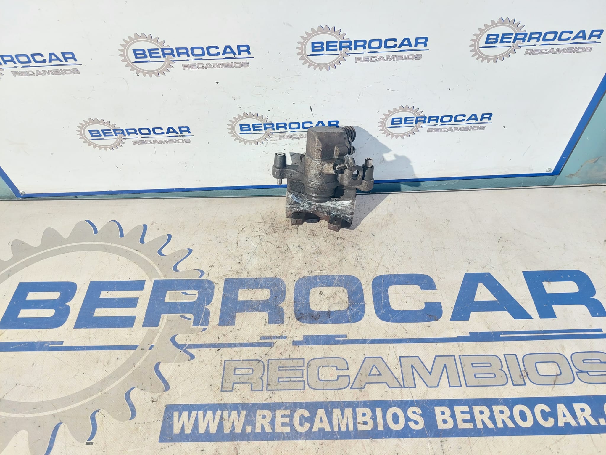 pinza_de_freno_delantera_izquierda_78b0559_opel_vectra_c_berlina_2_0_dti