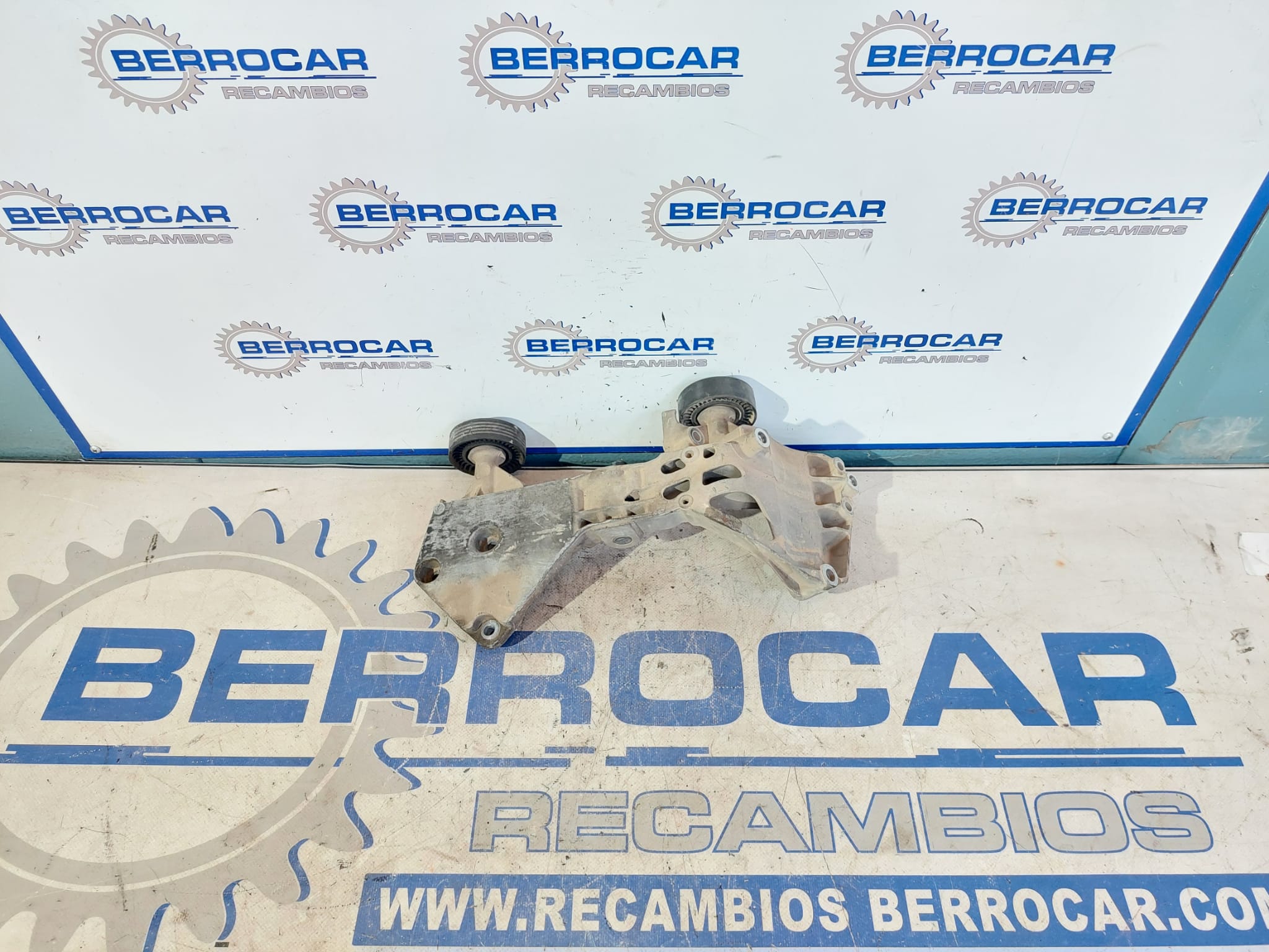 soporte_alternador_axxx2020240_mercedes_benz_clase_a_w168_1_4_cat