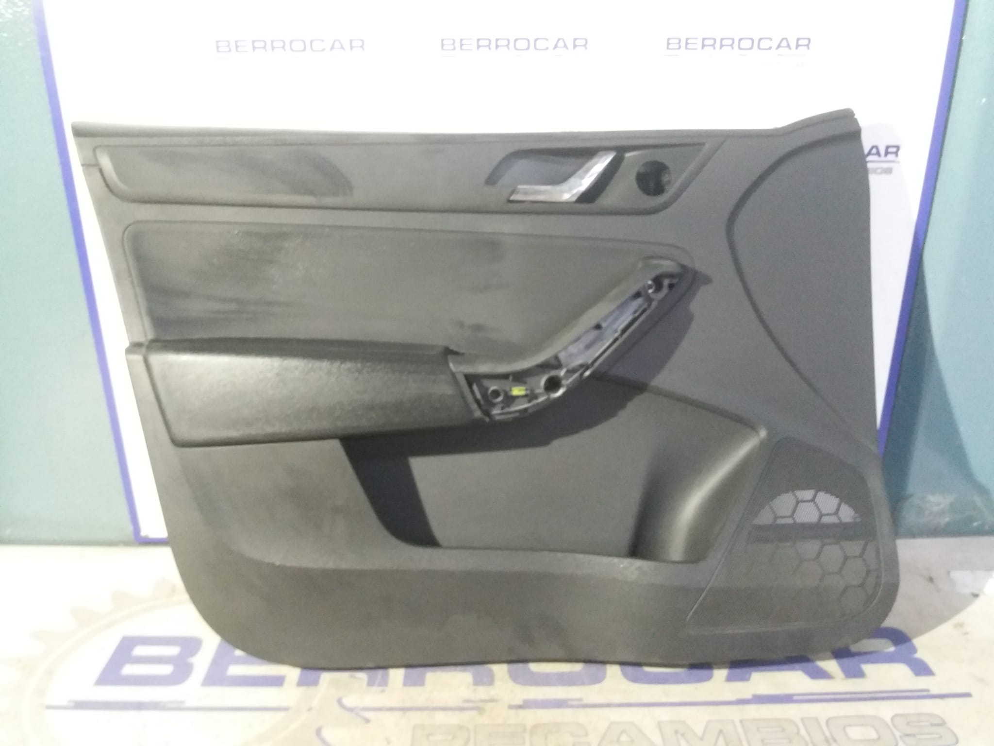 guarnecido_puerta_delantera_izquierda_5jb867013_skoda_spaceback_5h_1_6_tdi