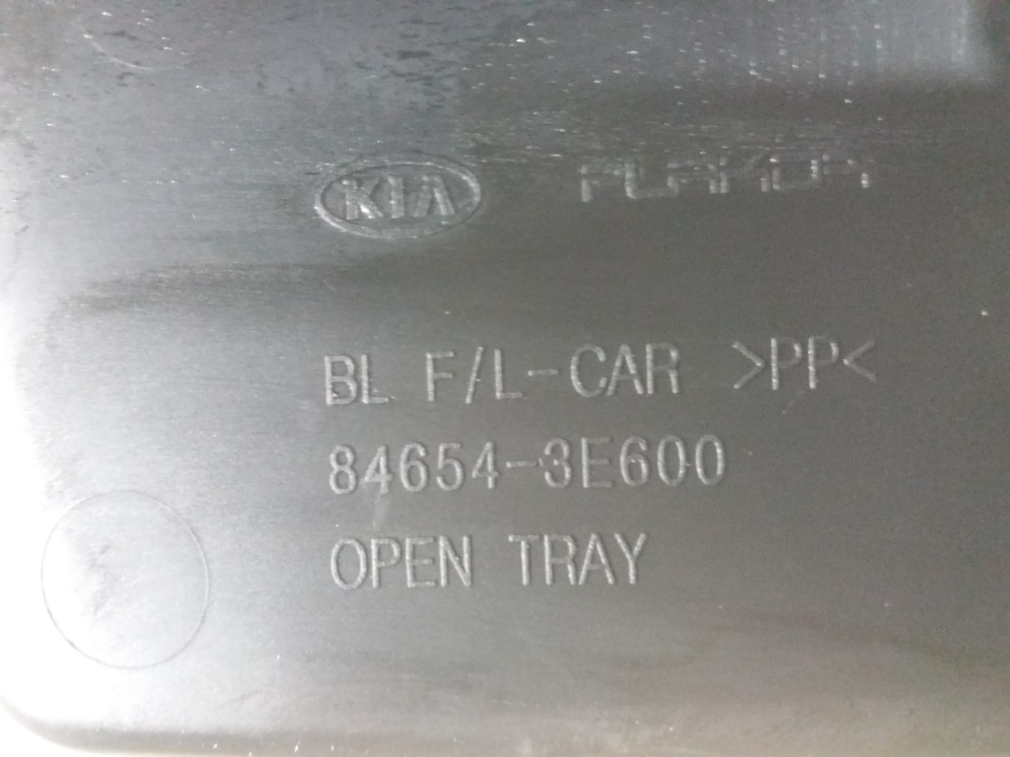 moldura_846543e600_kia_sorento_2_5_crdi