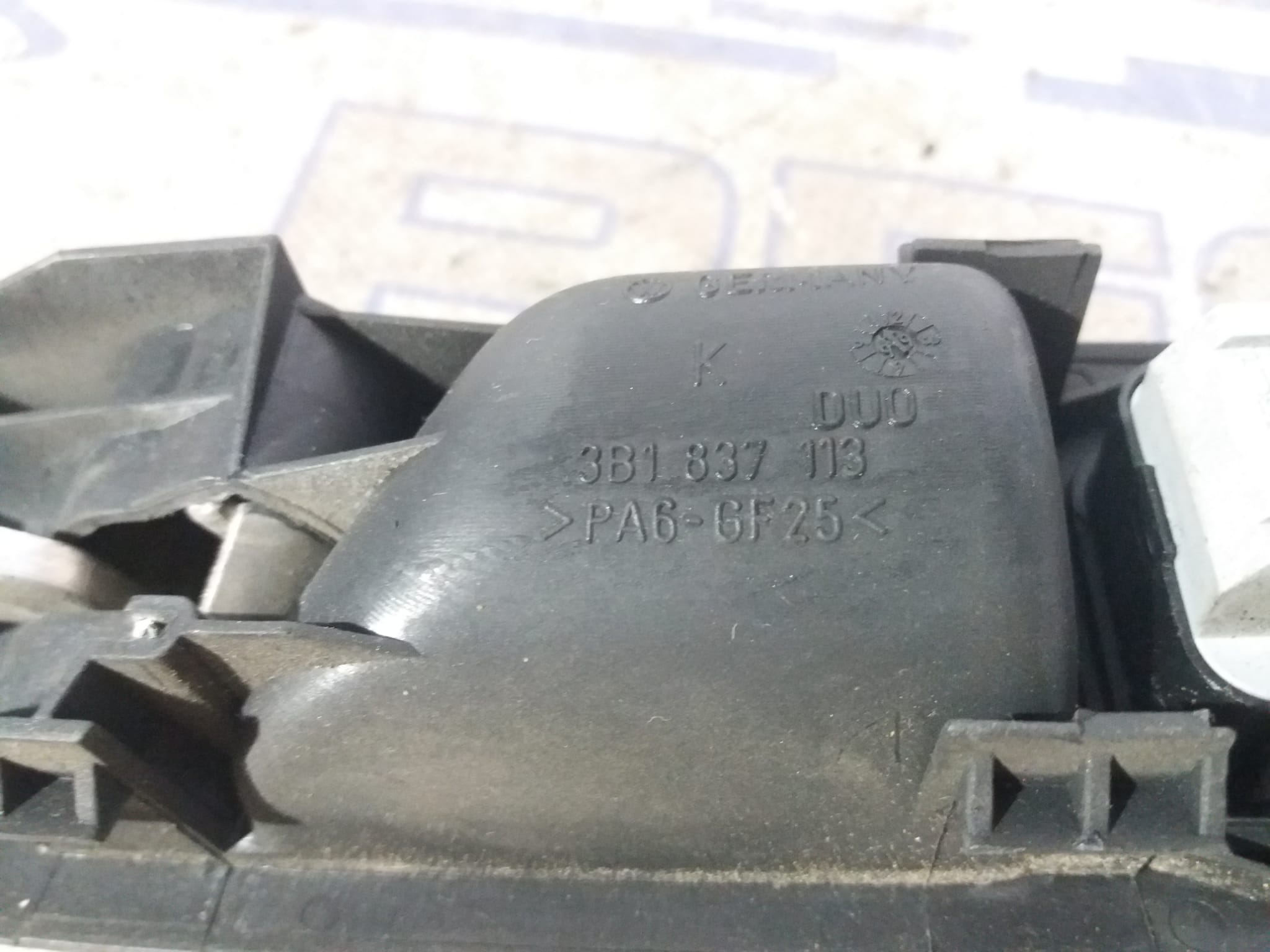 maneta_interior_delantera_izquierda_3b1837113_volkswagen_passat_berlina_3b2_1_9_tdi