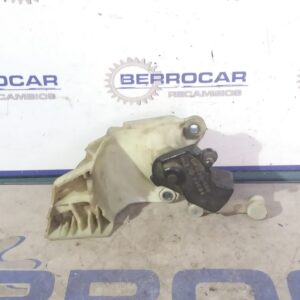 soporte_caja_cambios_1813j8_peugeot_208_1_6_blue_hdi_fap